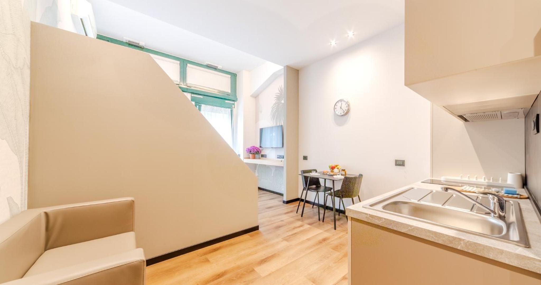 Superior Studio (1-2 Adults)