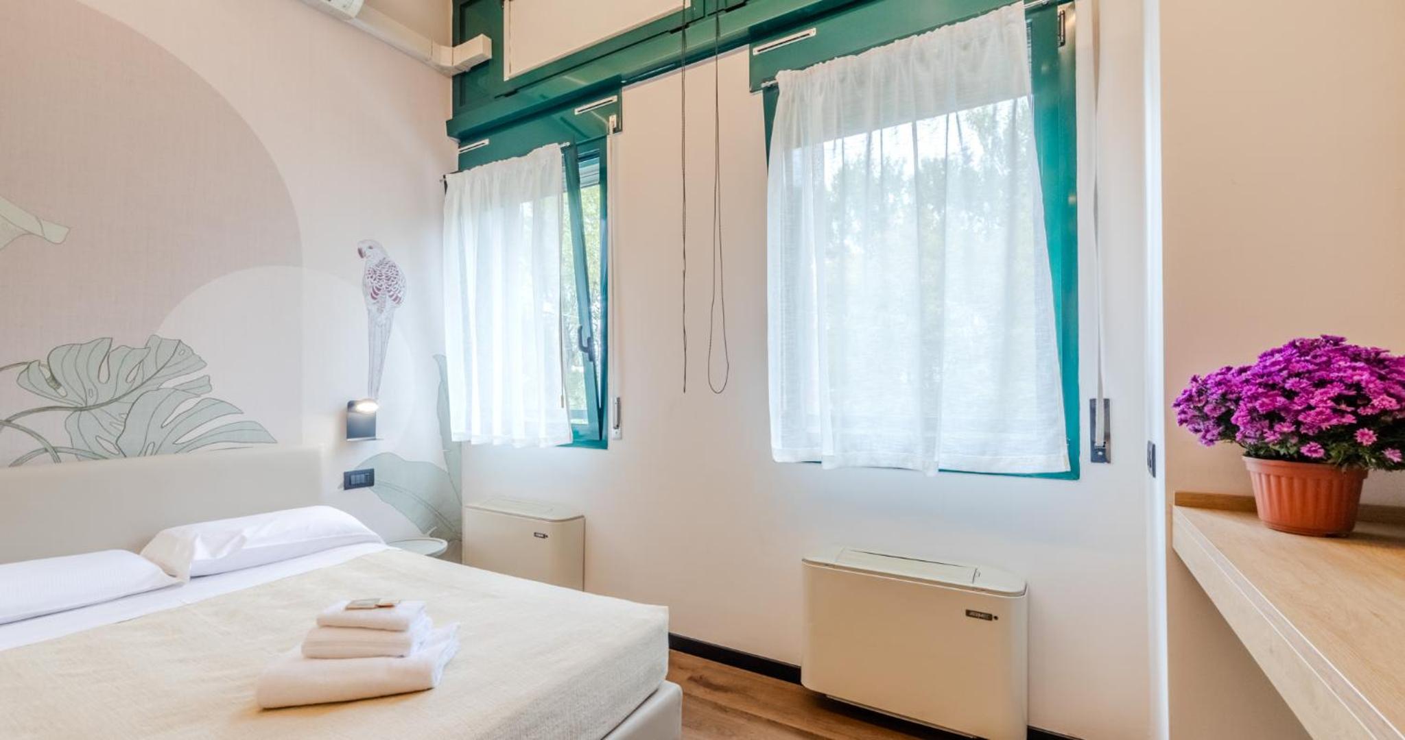 Superior Studio (1-2 Adults)