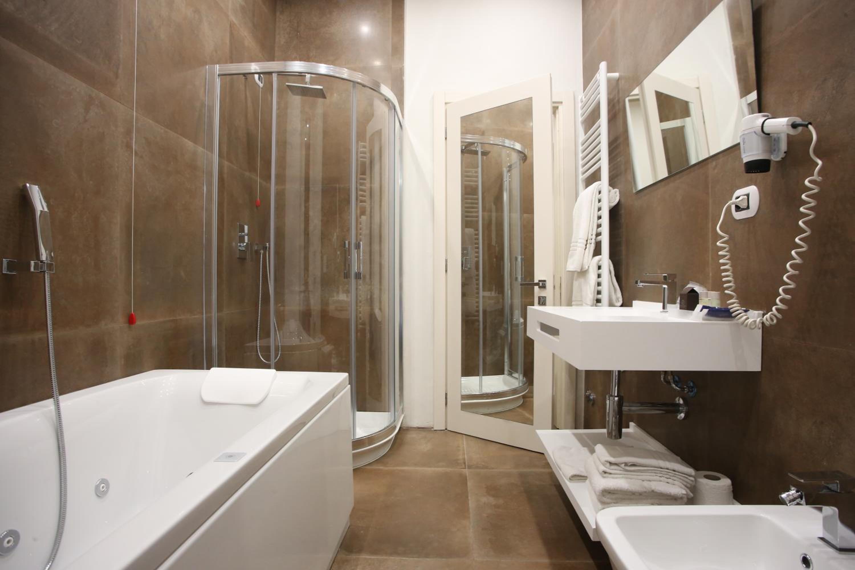 Junior Suite With Spa Bath