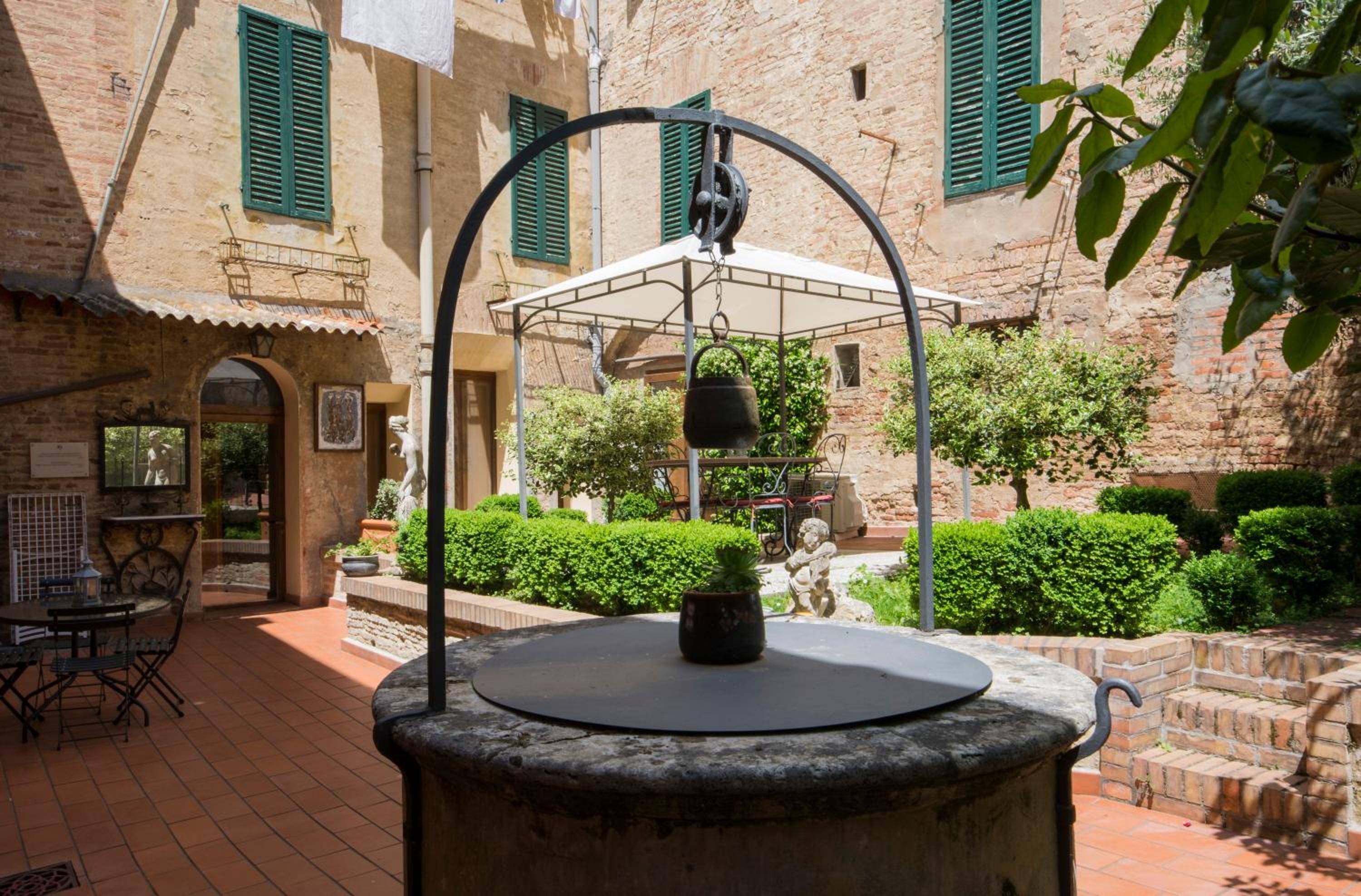 Apartment - Split Level