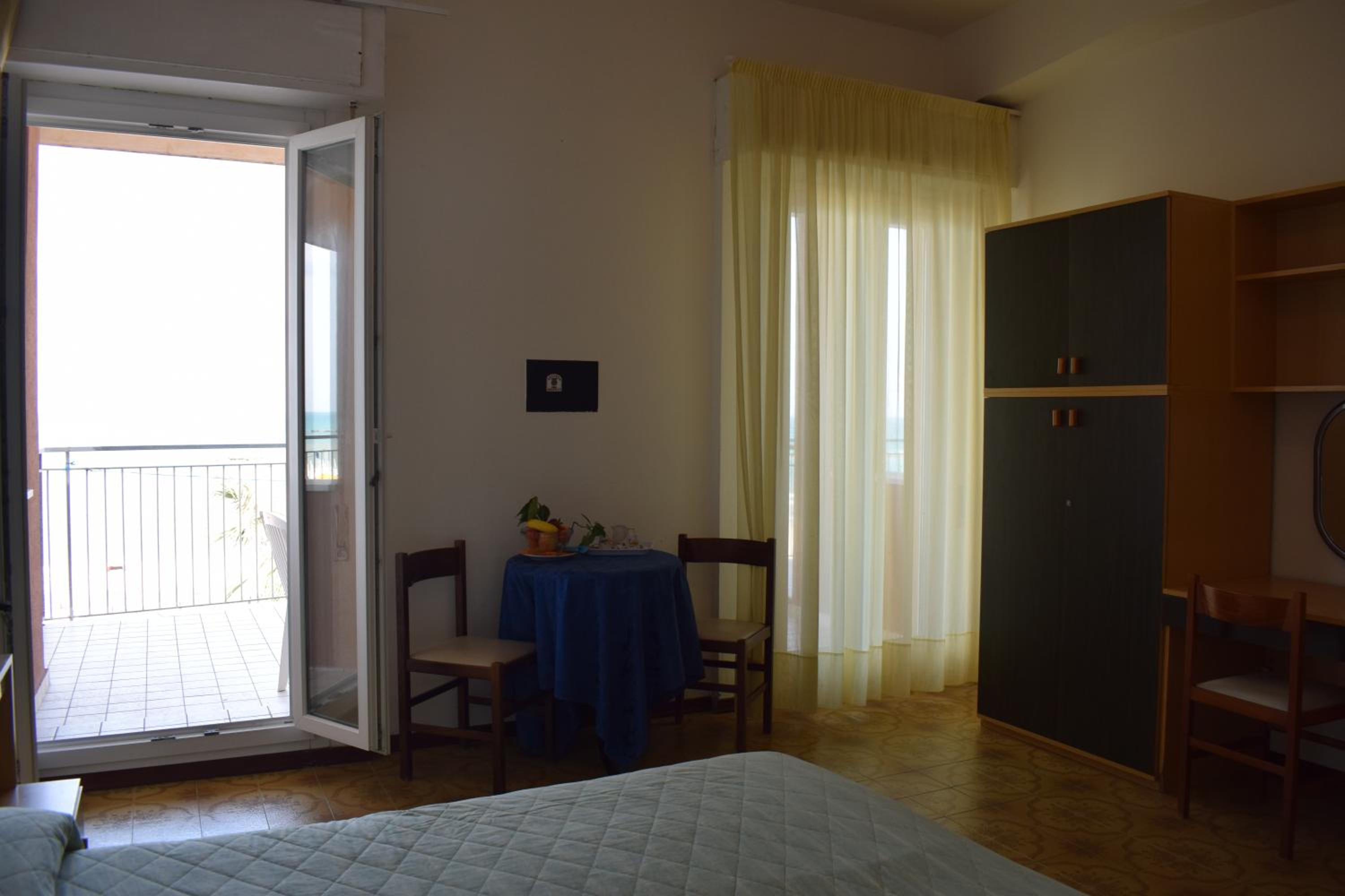 Double or Twin Room with Garden View