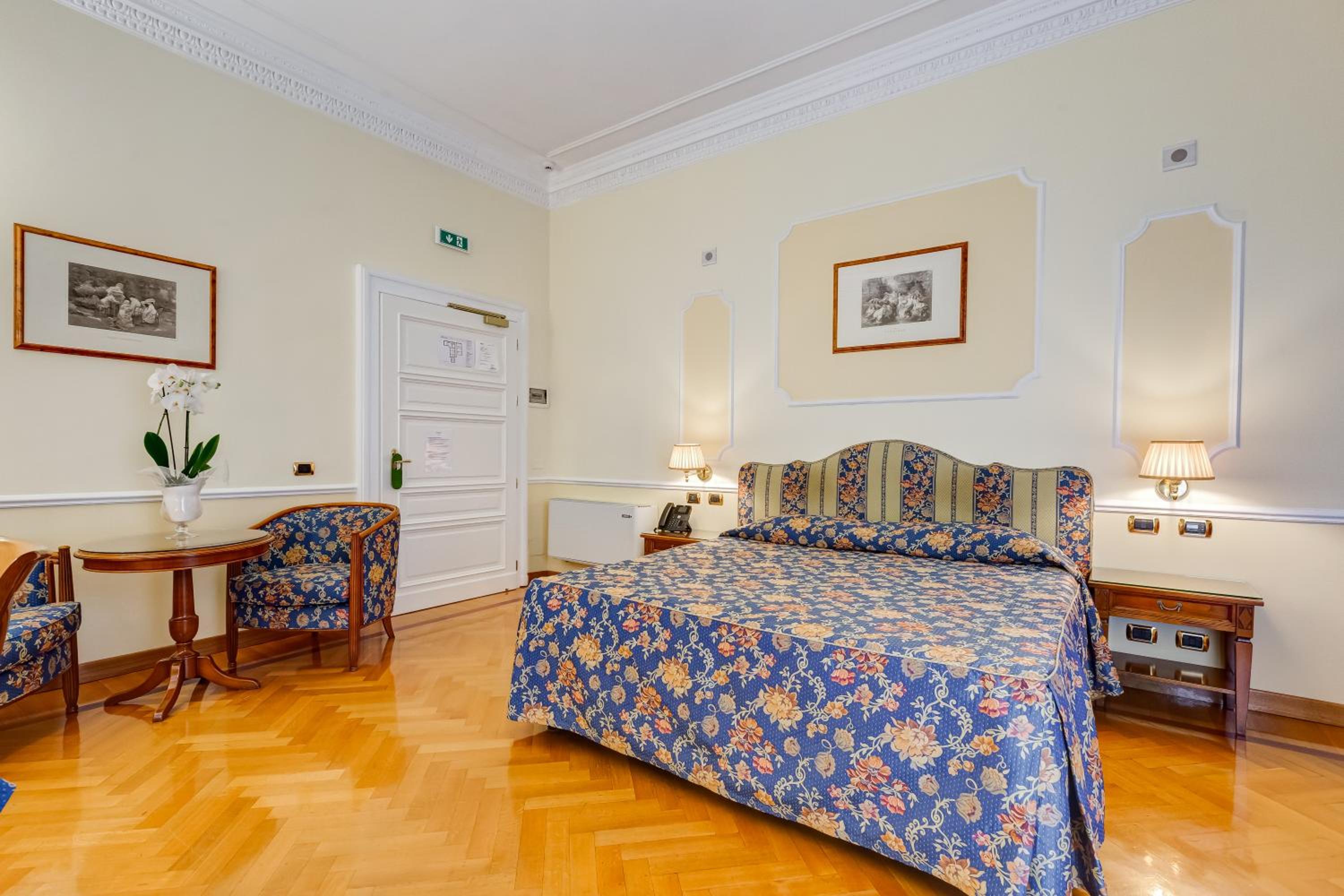 Junior Suite (2 Adults)