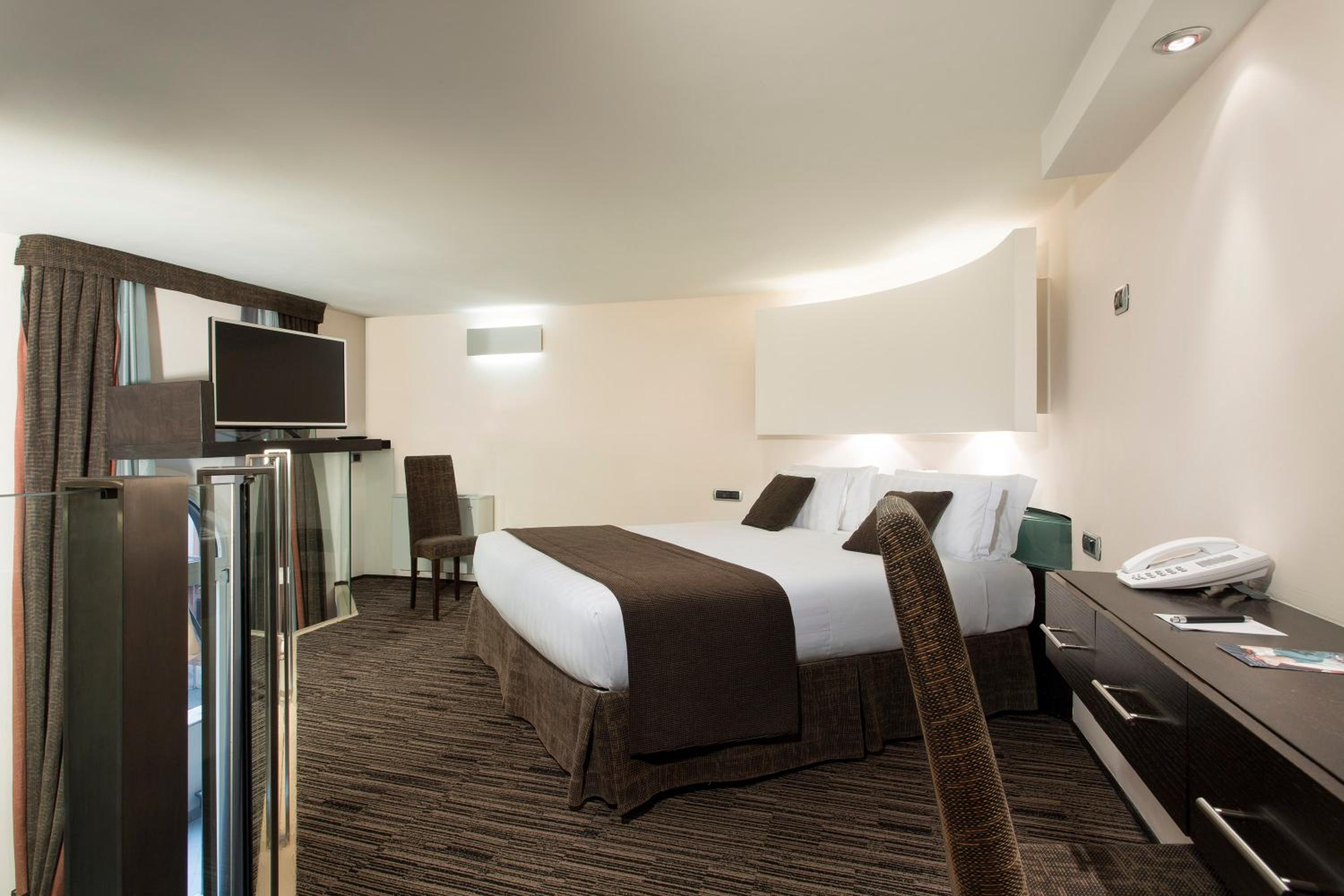 Junior Suite - Split Level