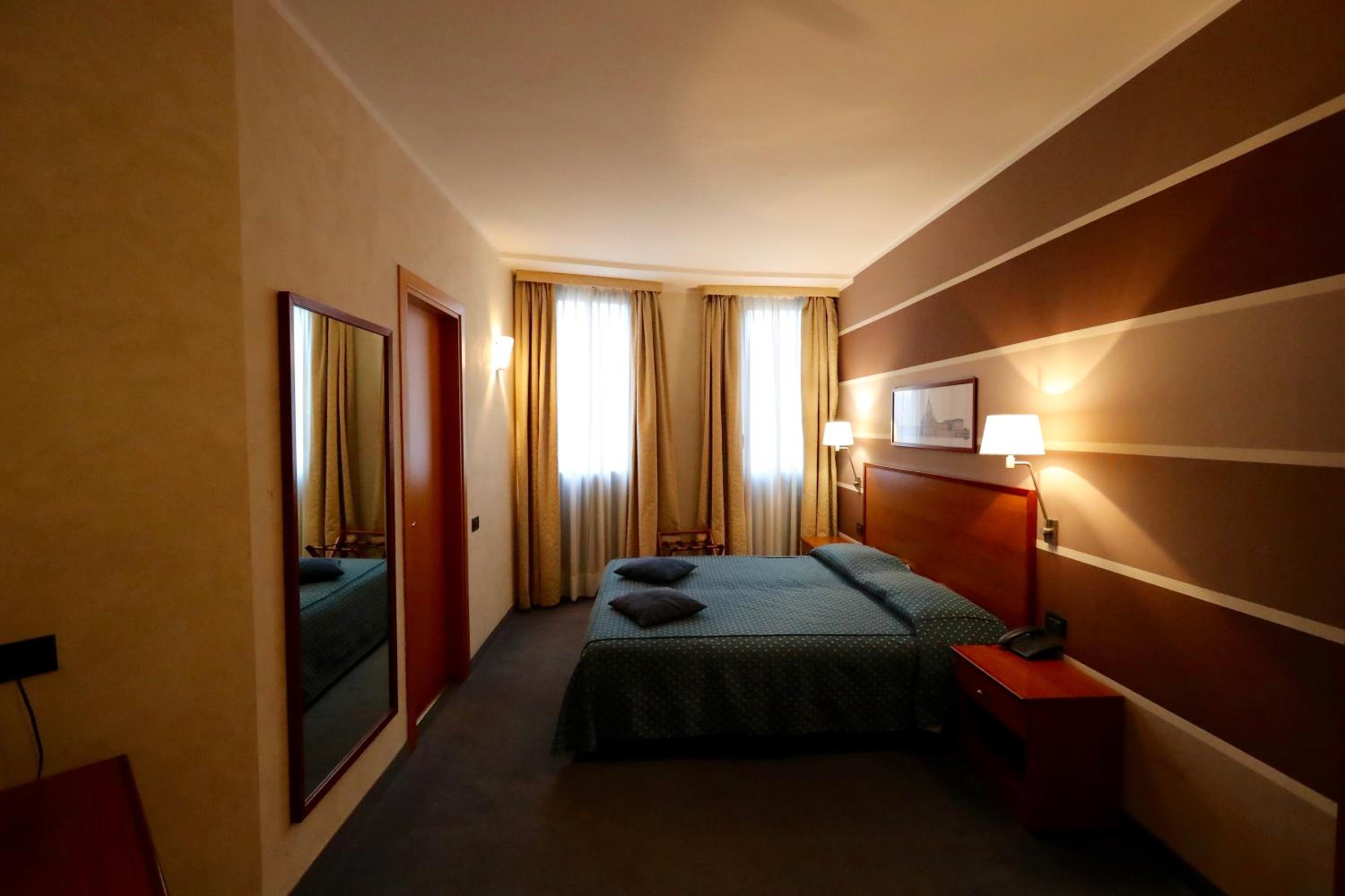Comfort Double or Twin Room