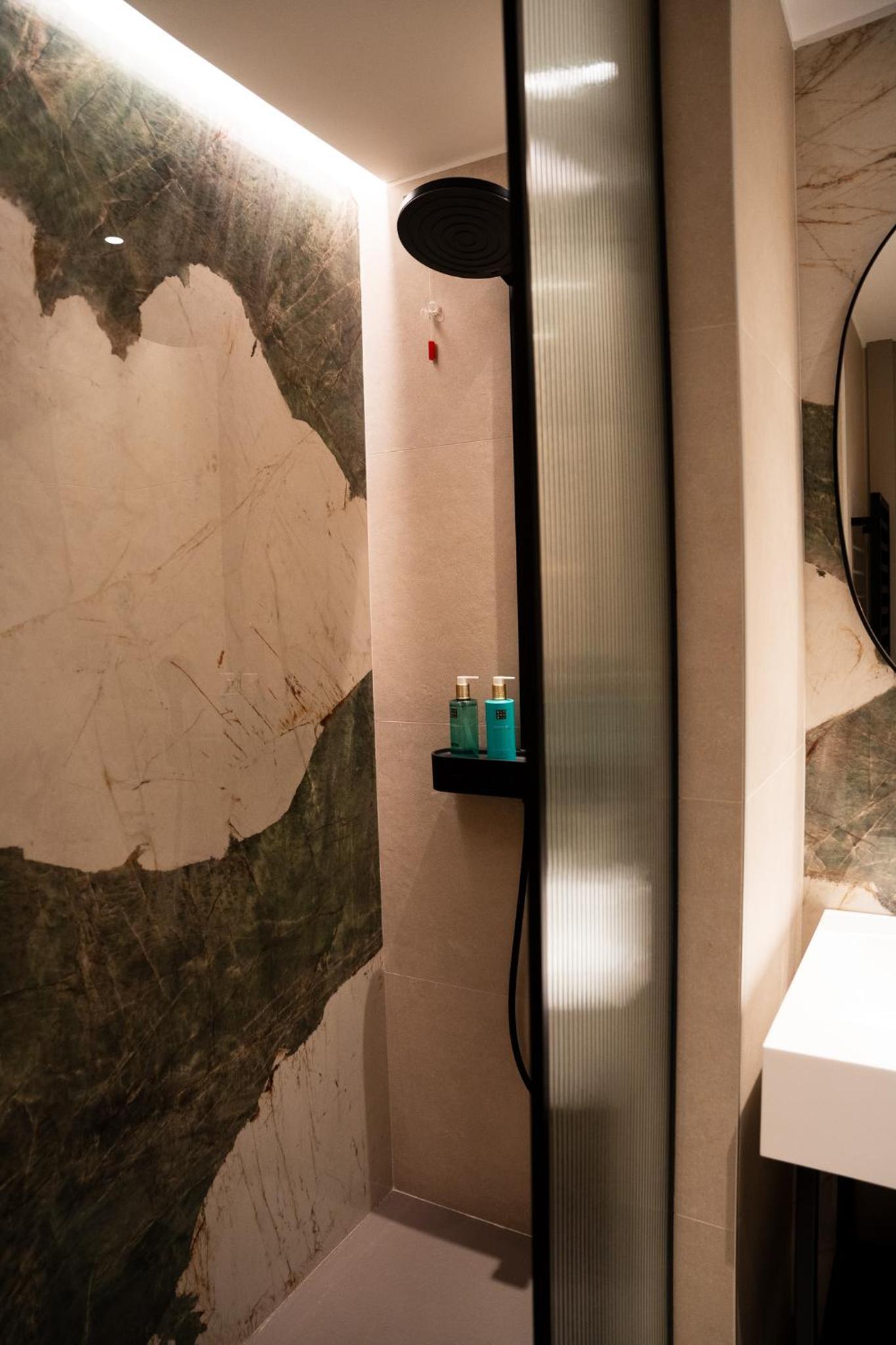 Deluxe Premium Double or Twin Room with Garden View