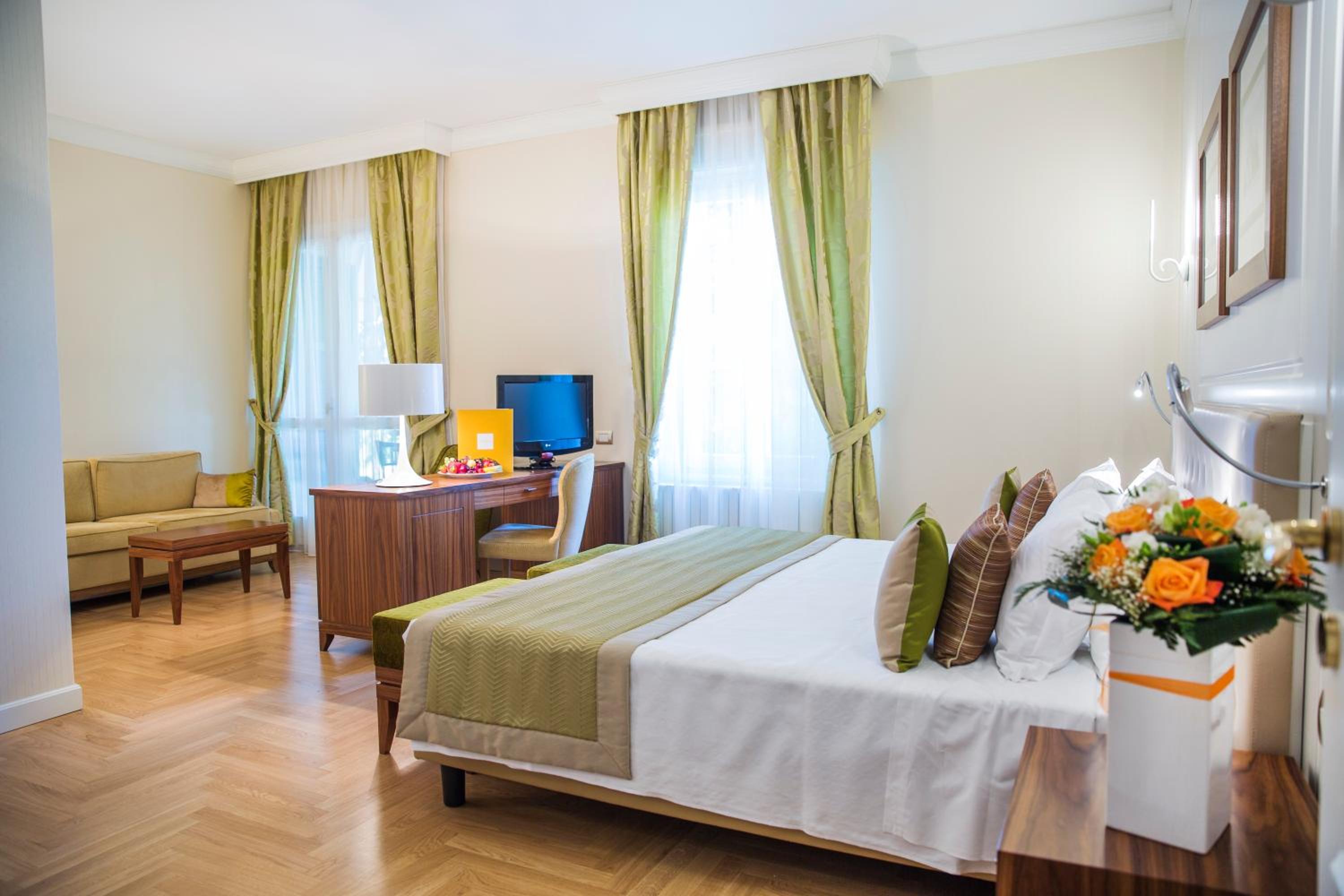 Executive Double Room with Balcony