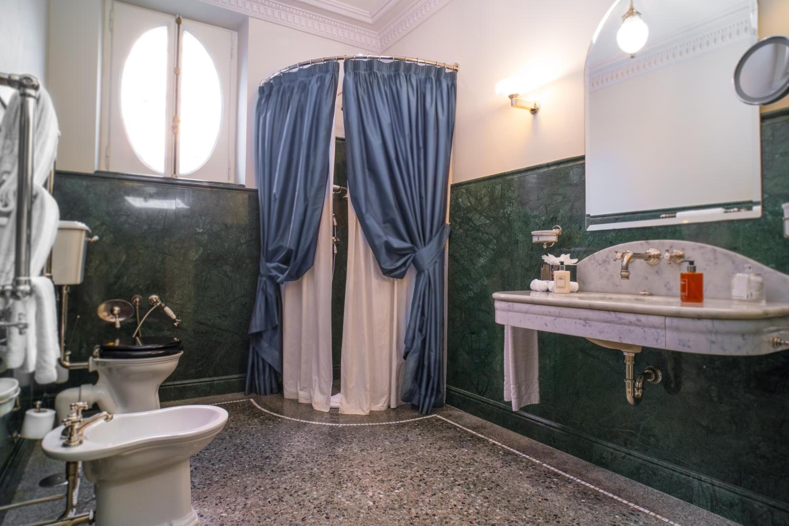 Double Room - Ground Floor