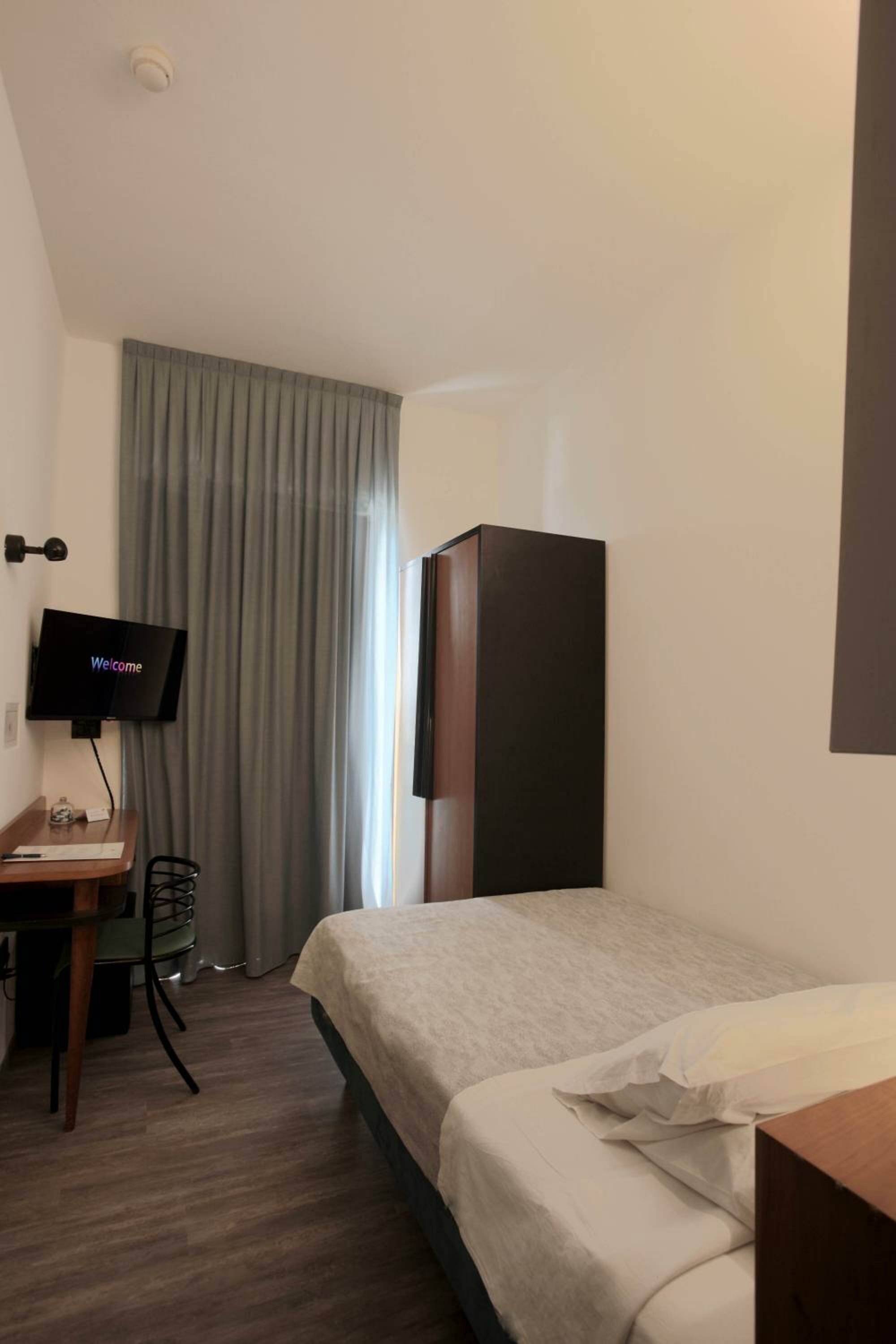 Superior Single Room