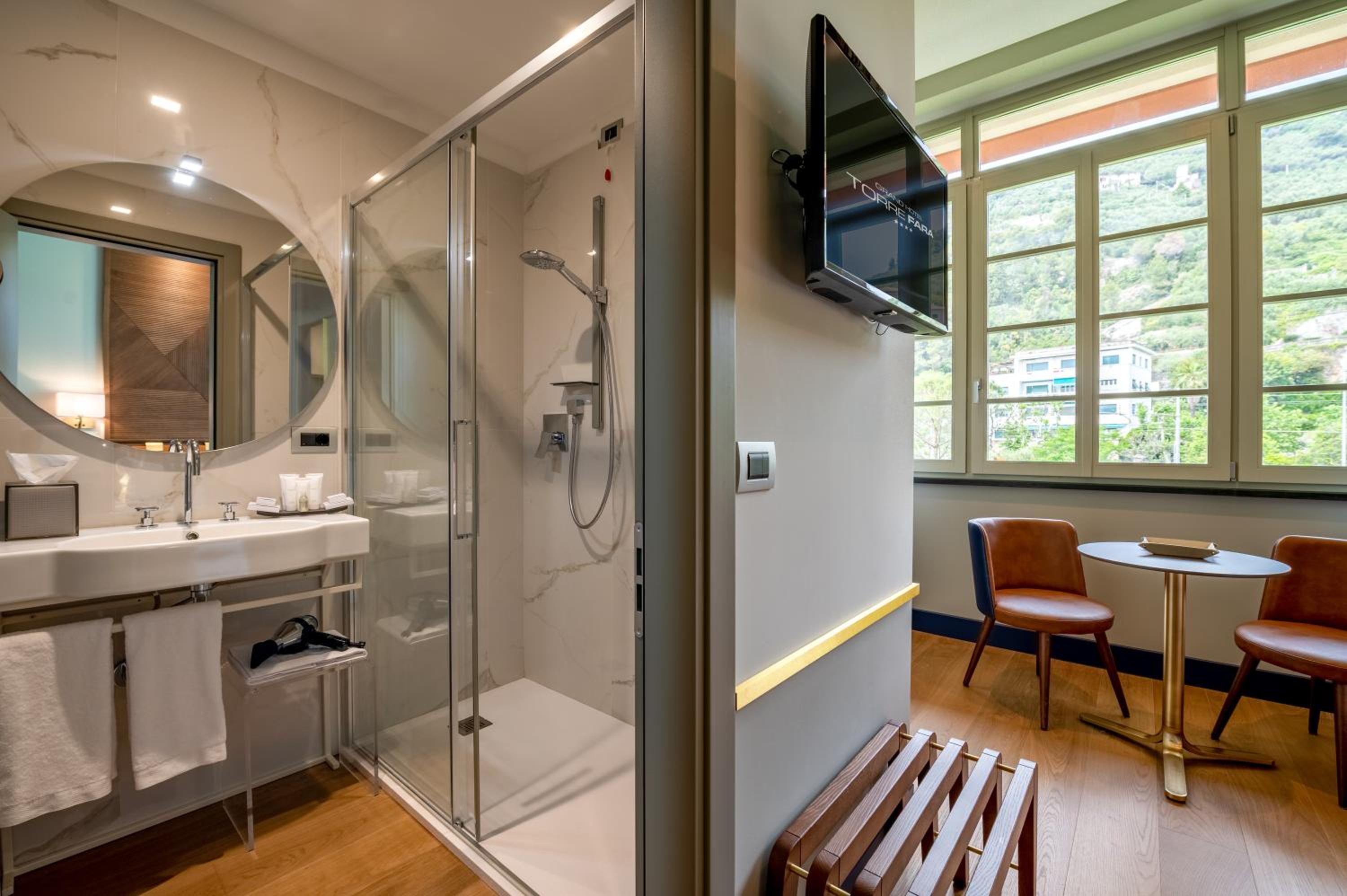 Classic Double Room with Park View