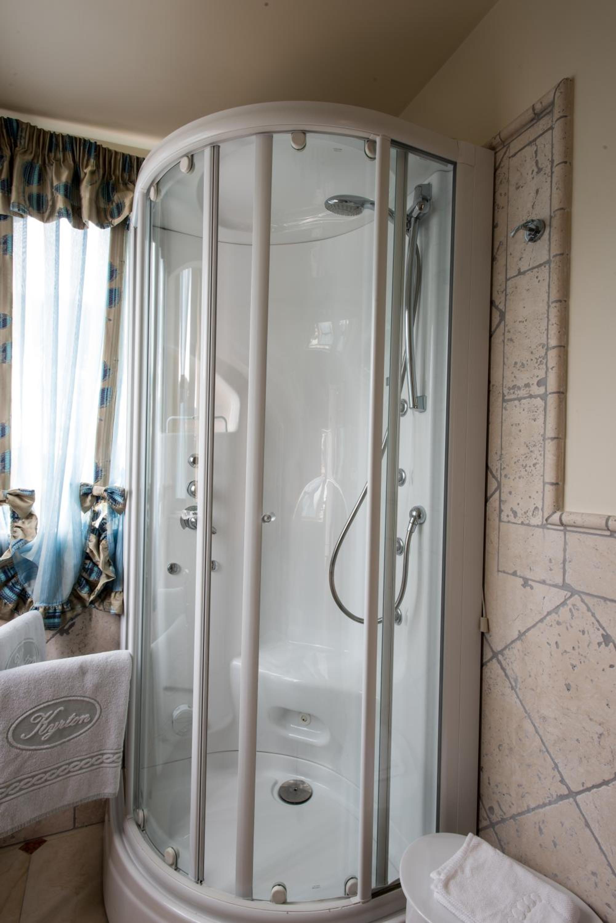 Single Room with Balcony