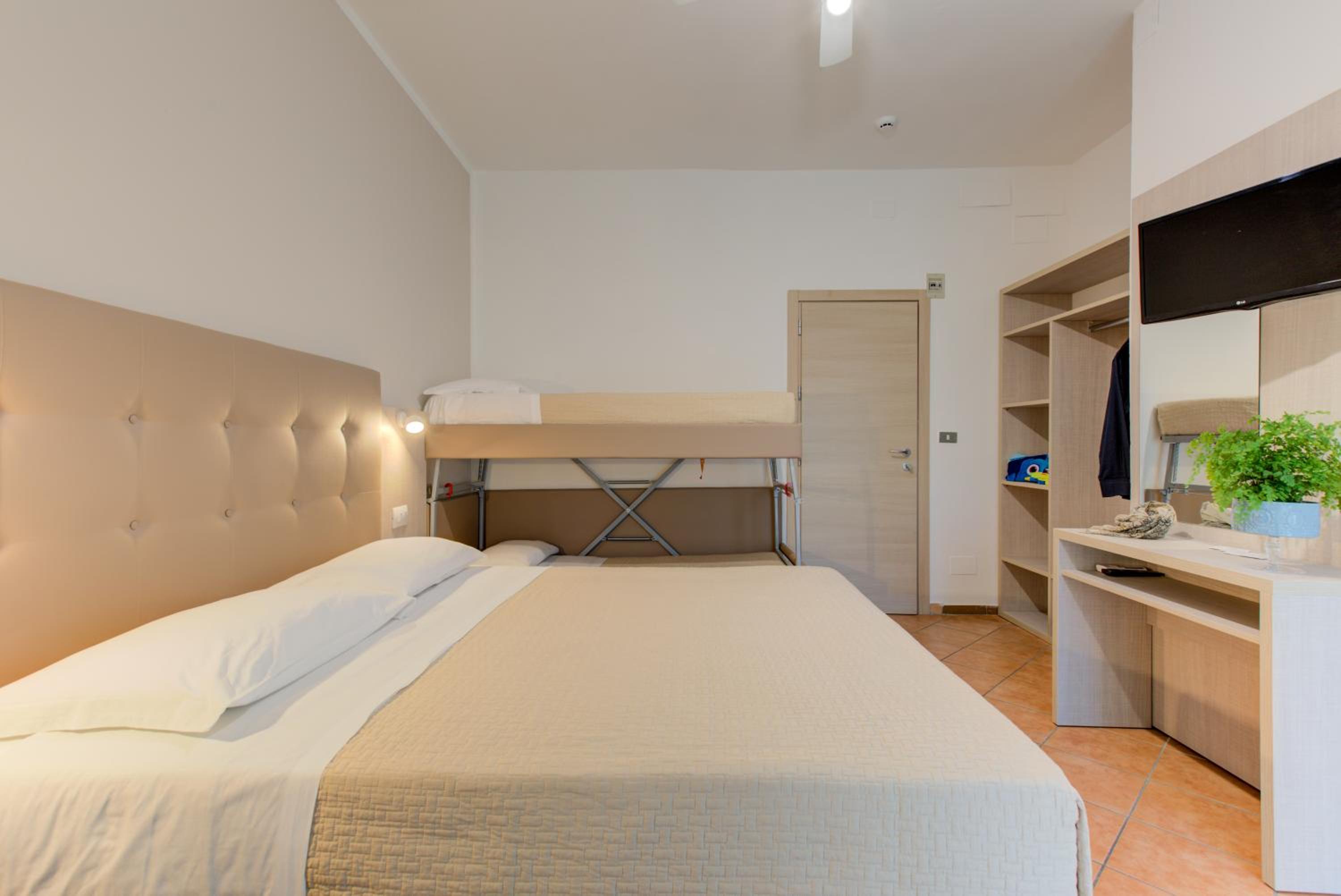 Quadruple Room with Balcony