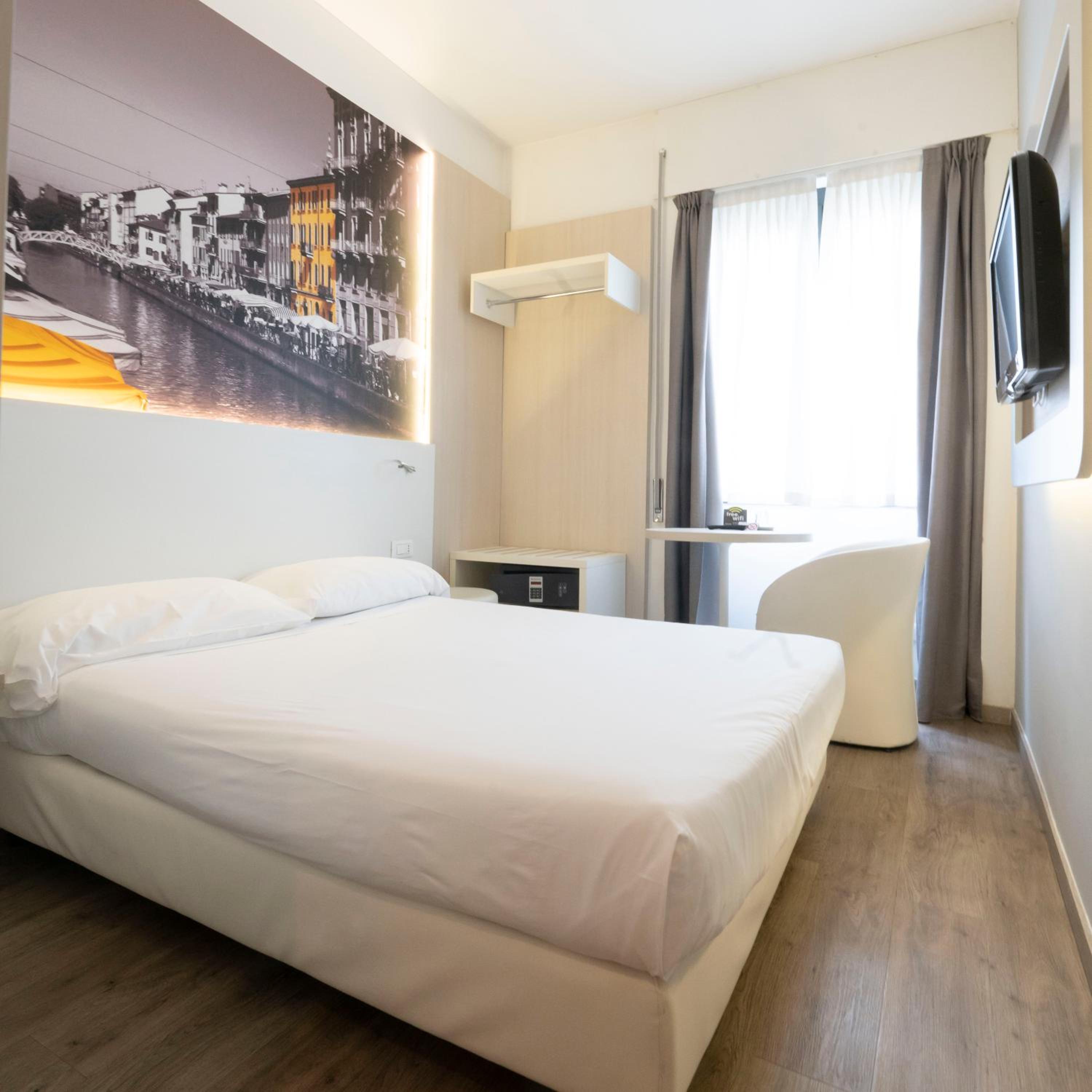 Classic Double Room