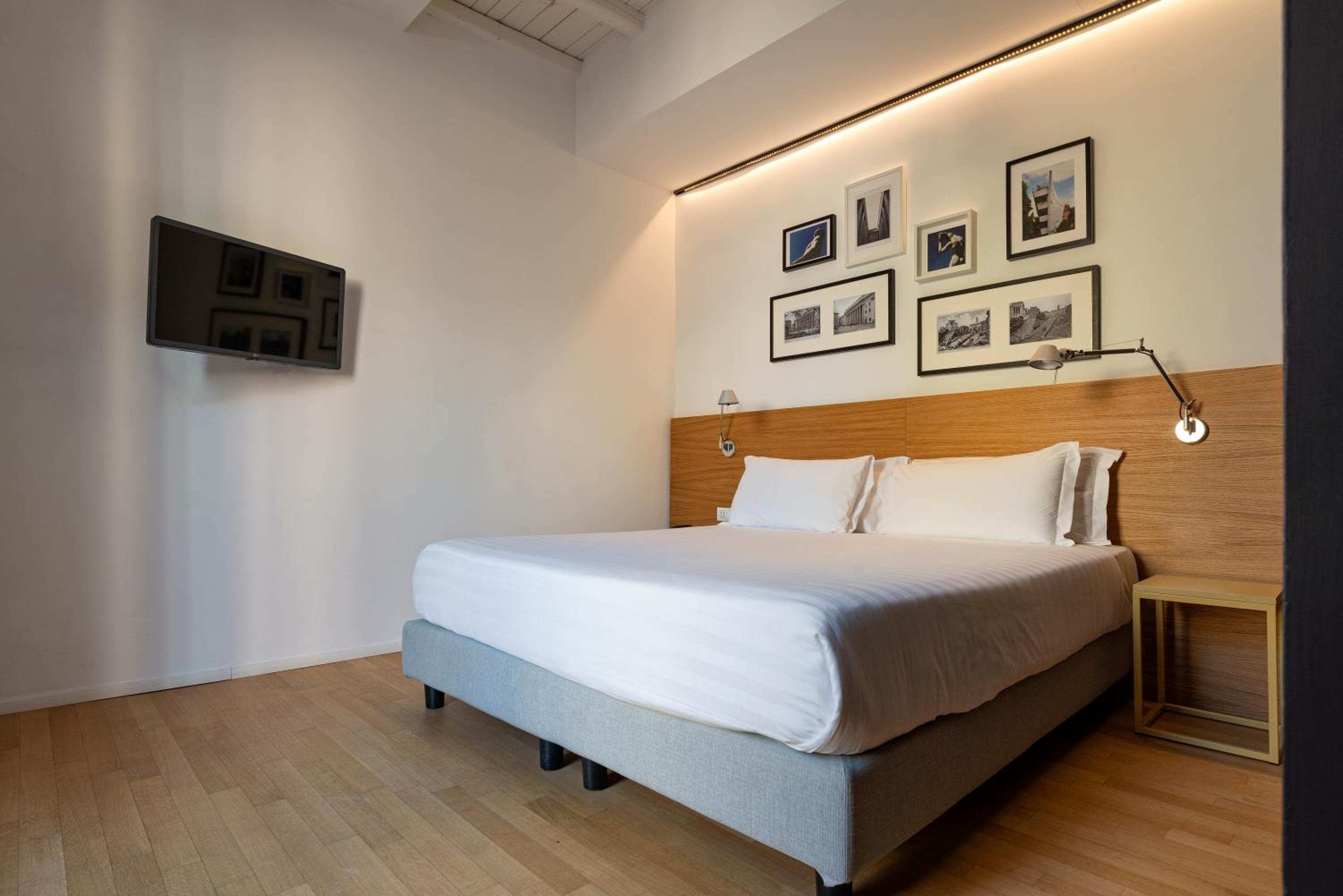 Superior Double Room with Terrace