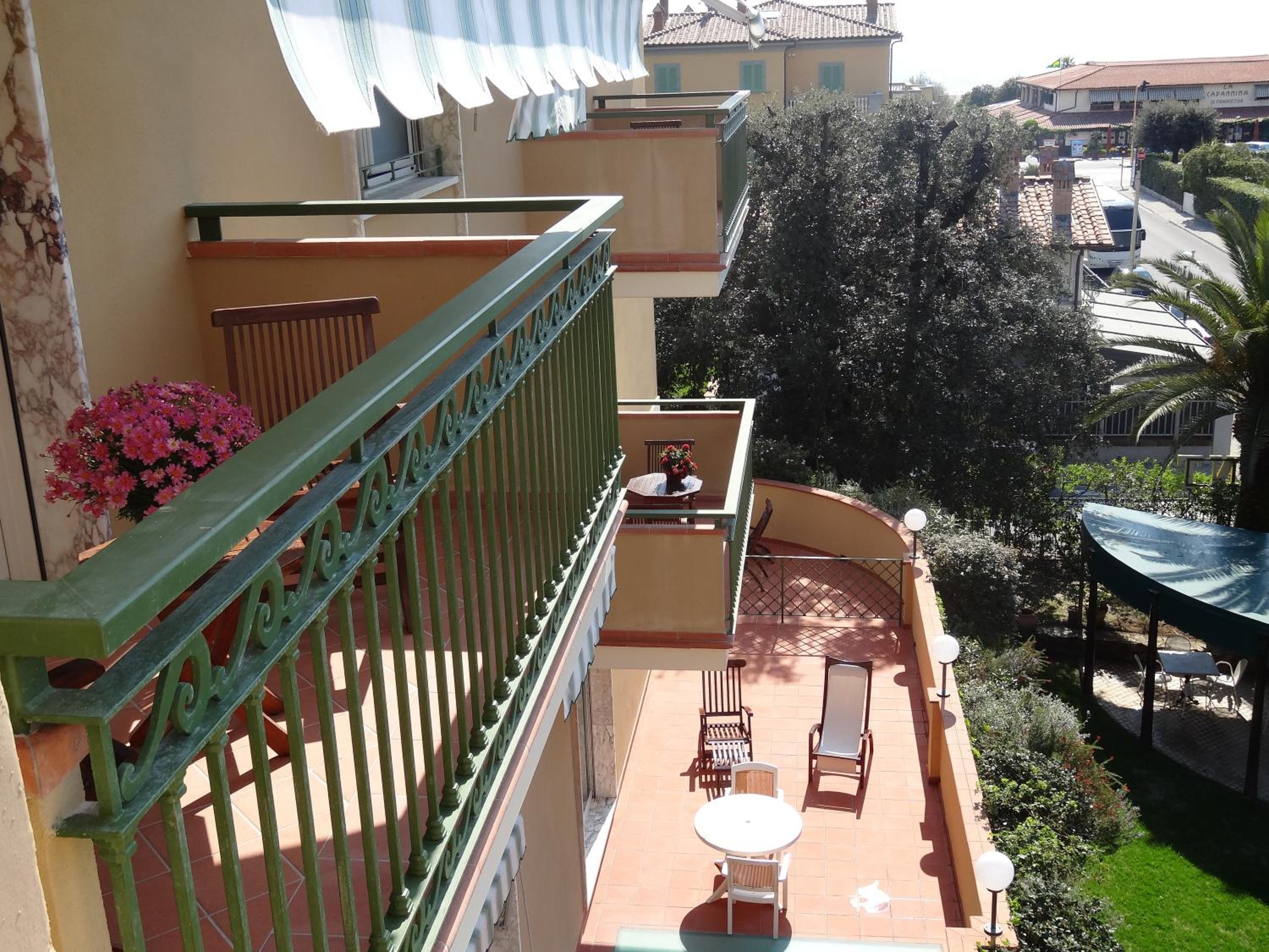 Superior Double Room with Terrace