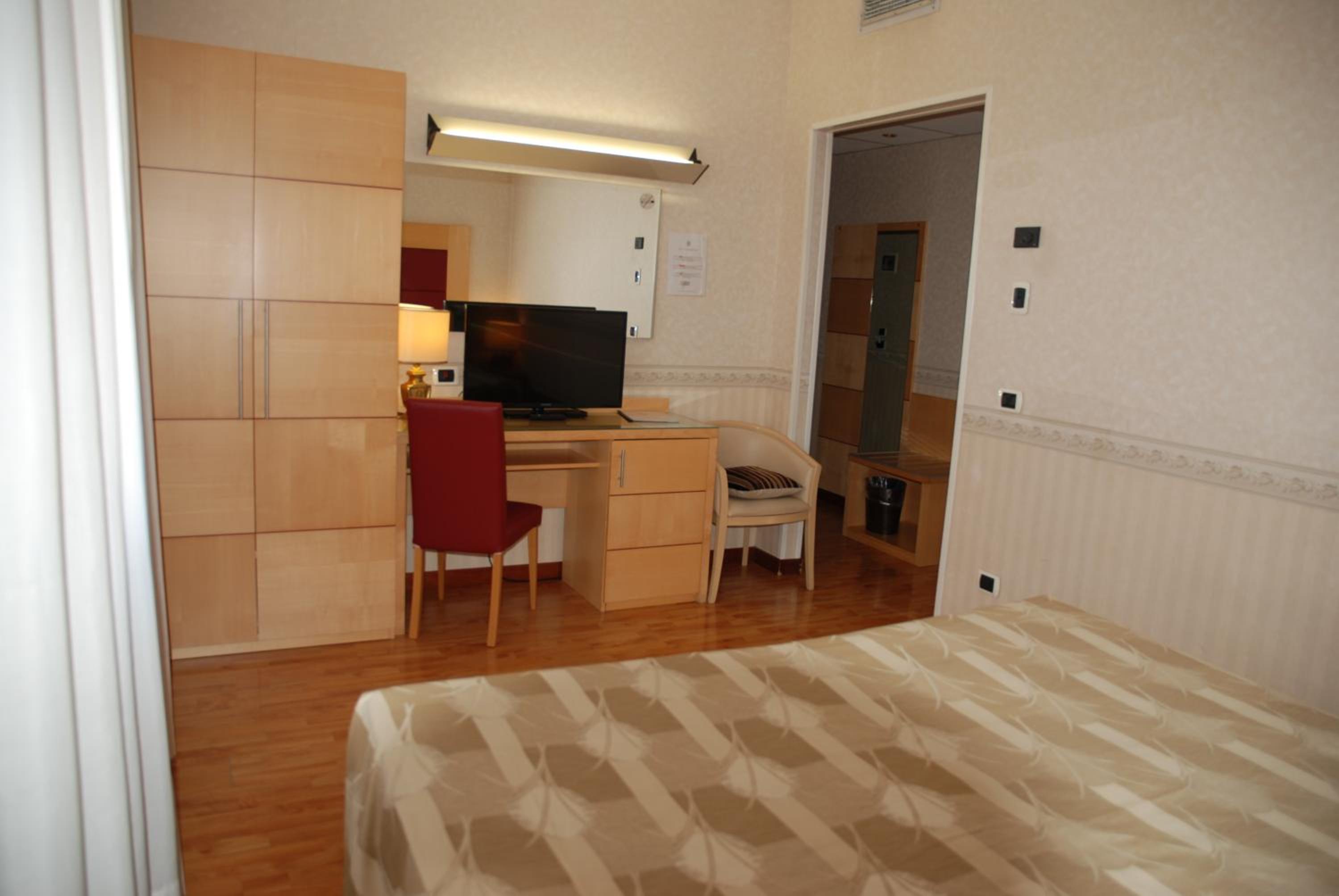 Classic Double or Twin Room