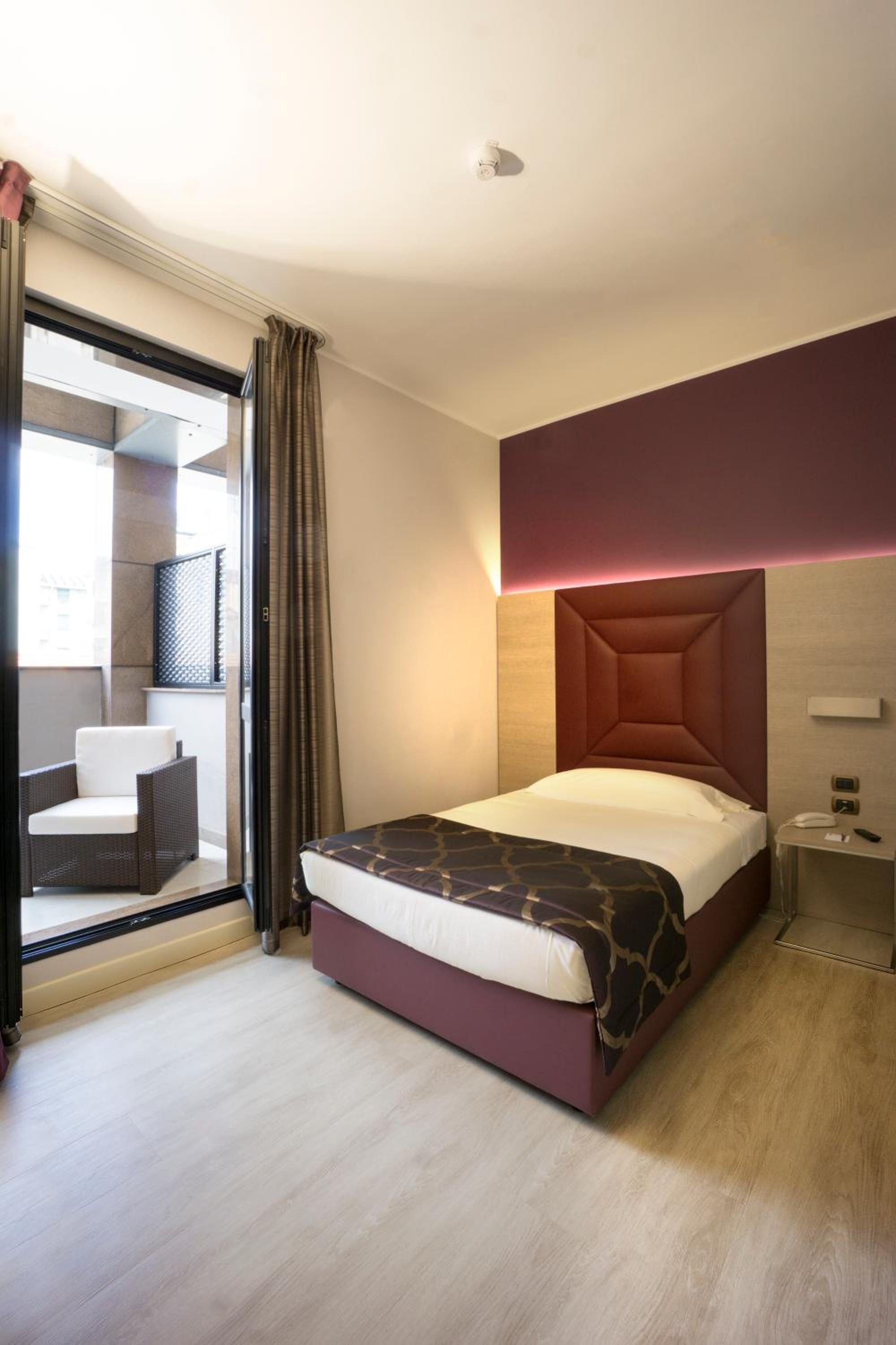 Superior Single Room
