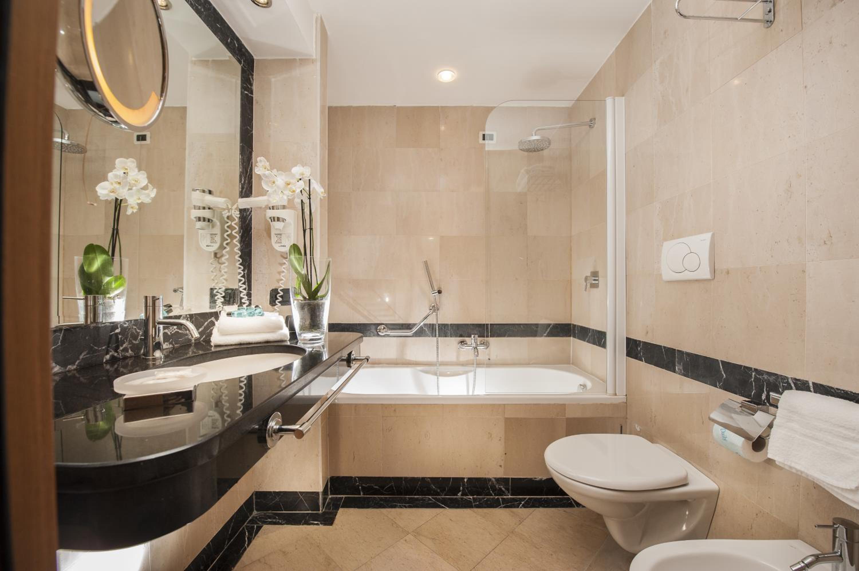 Classic Double or Twin Room