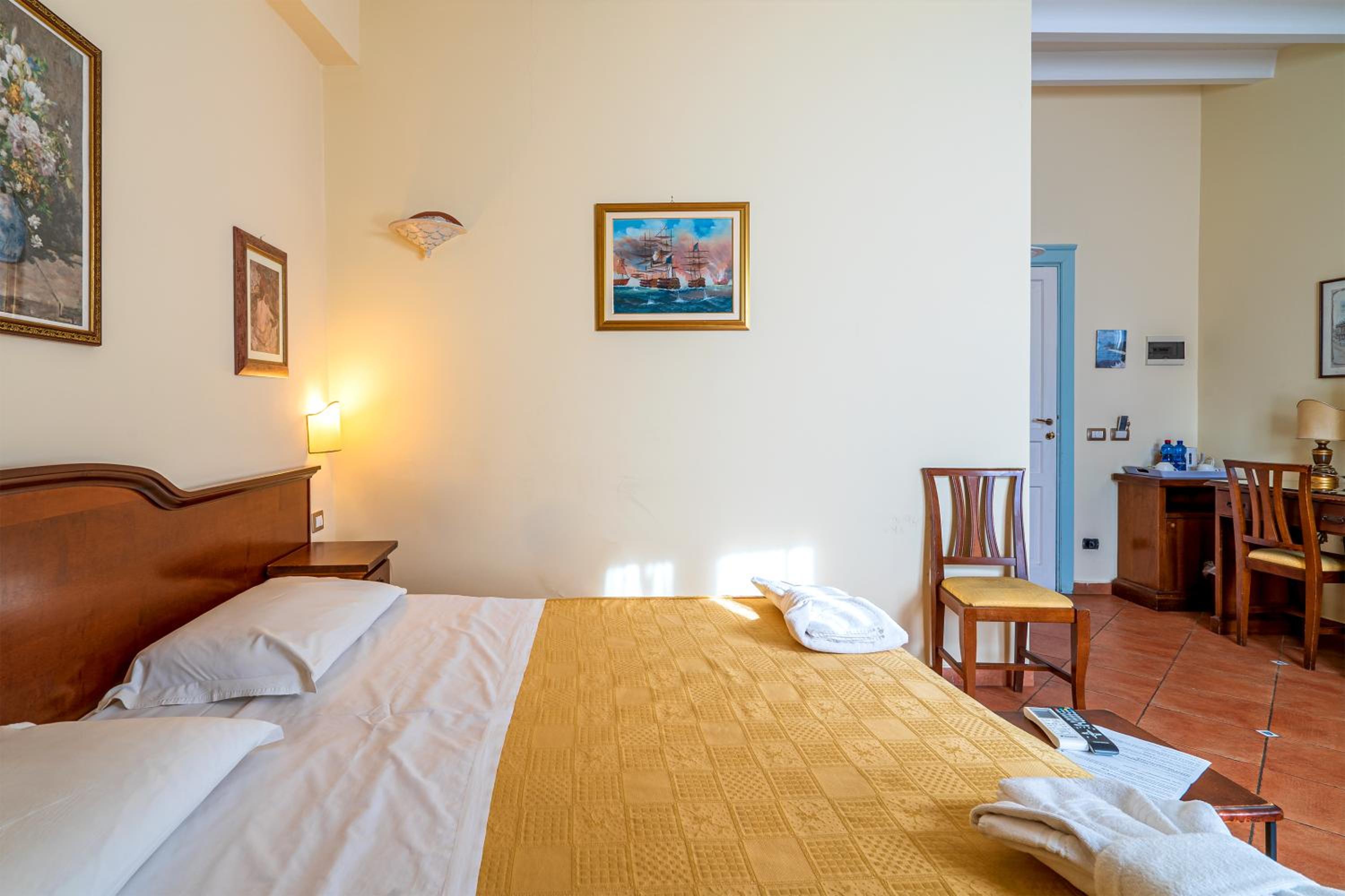 Double or Twin Room with Side Sea View