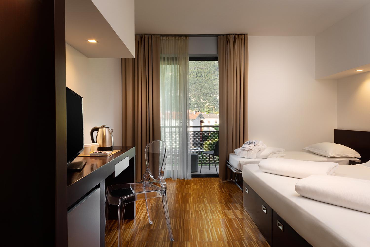 Comfort Triple Room