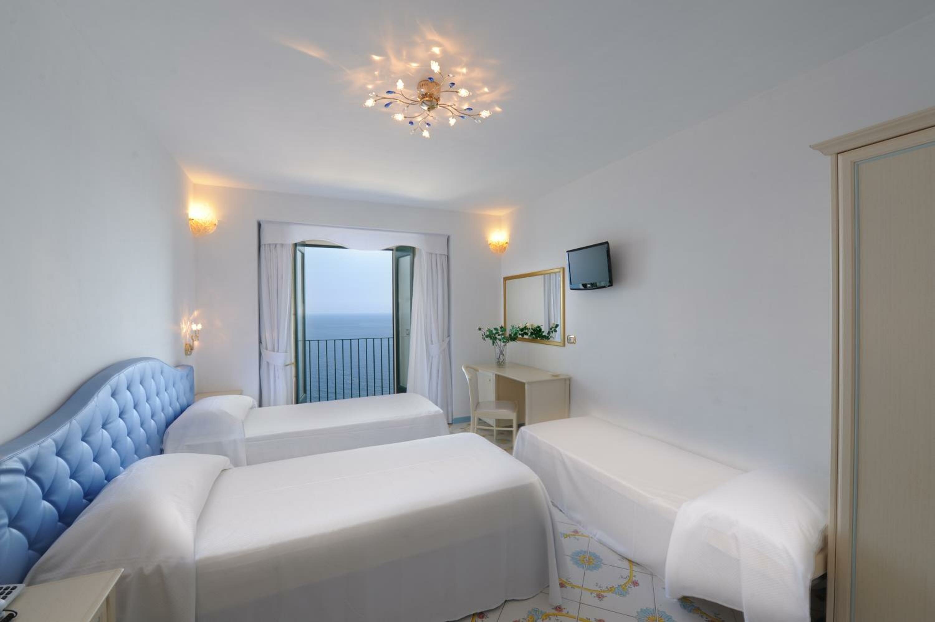 Superior Double Room with Sea View