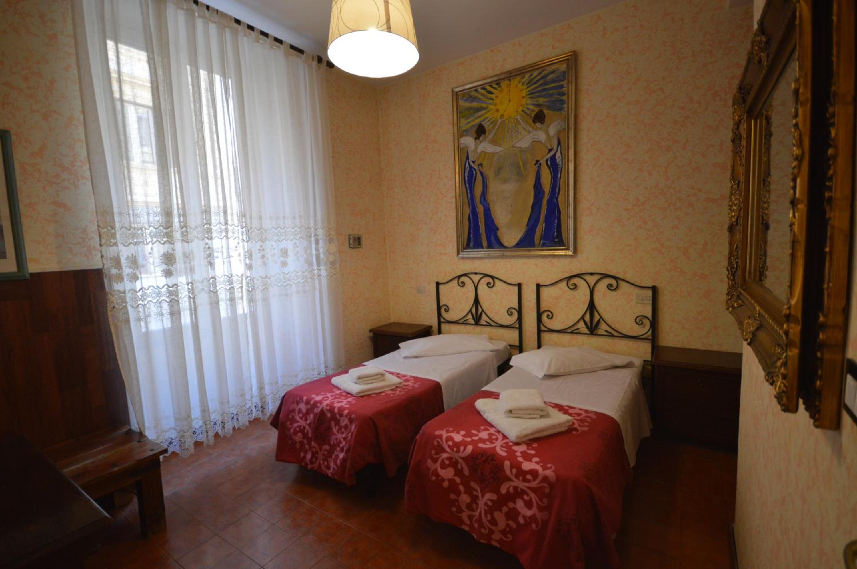 Double or Twin Room with Private Bathroom