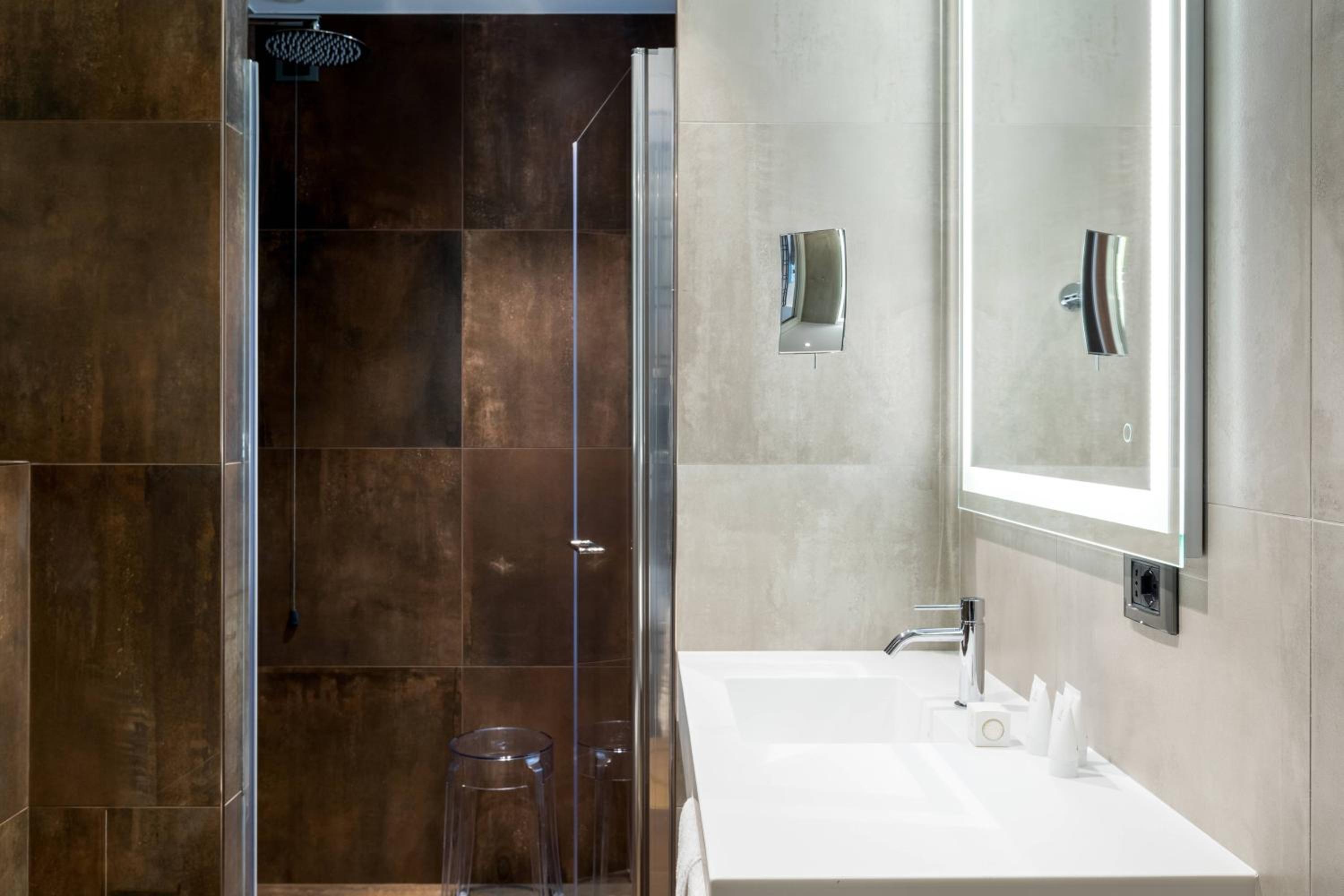 Superior Room with Water View