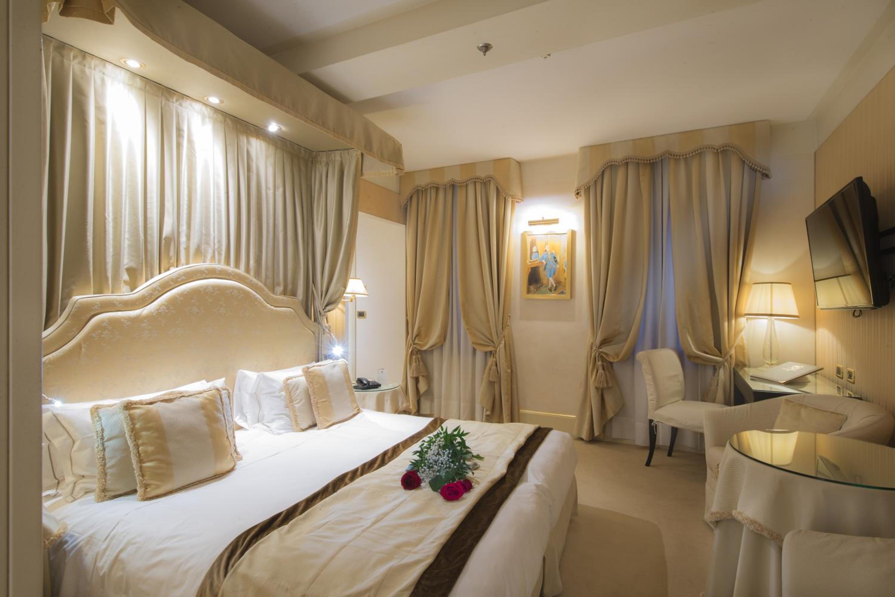 Classic Double Room