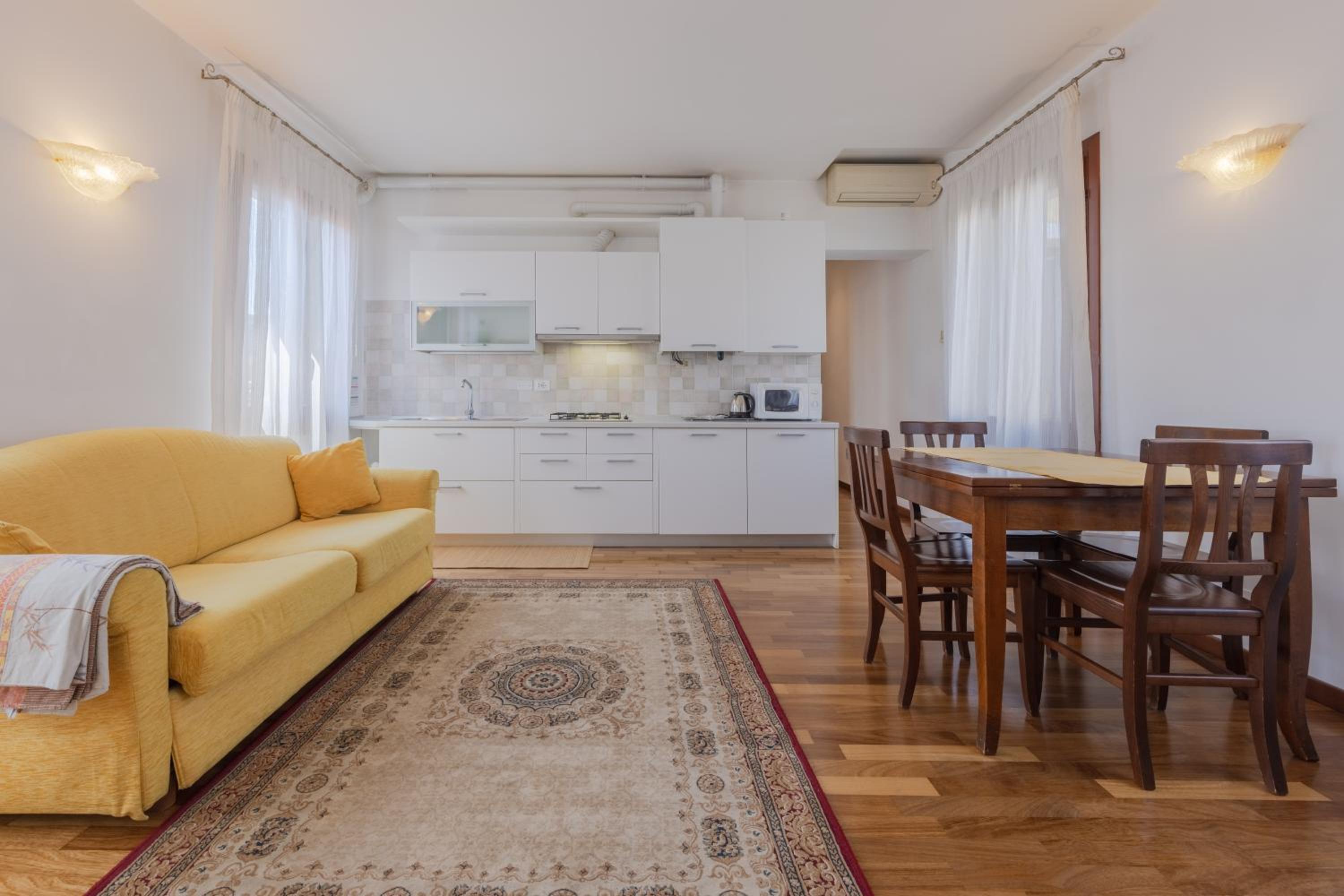 One-Bedroom Apartment with Garden View