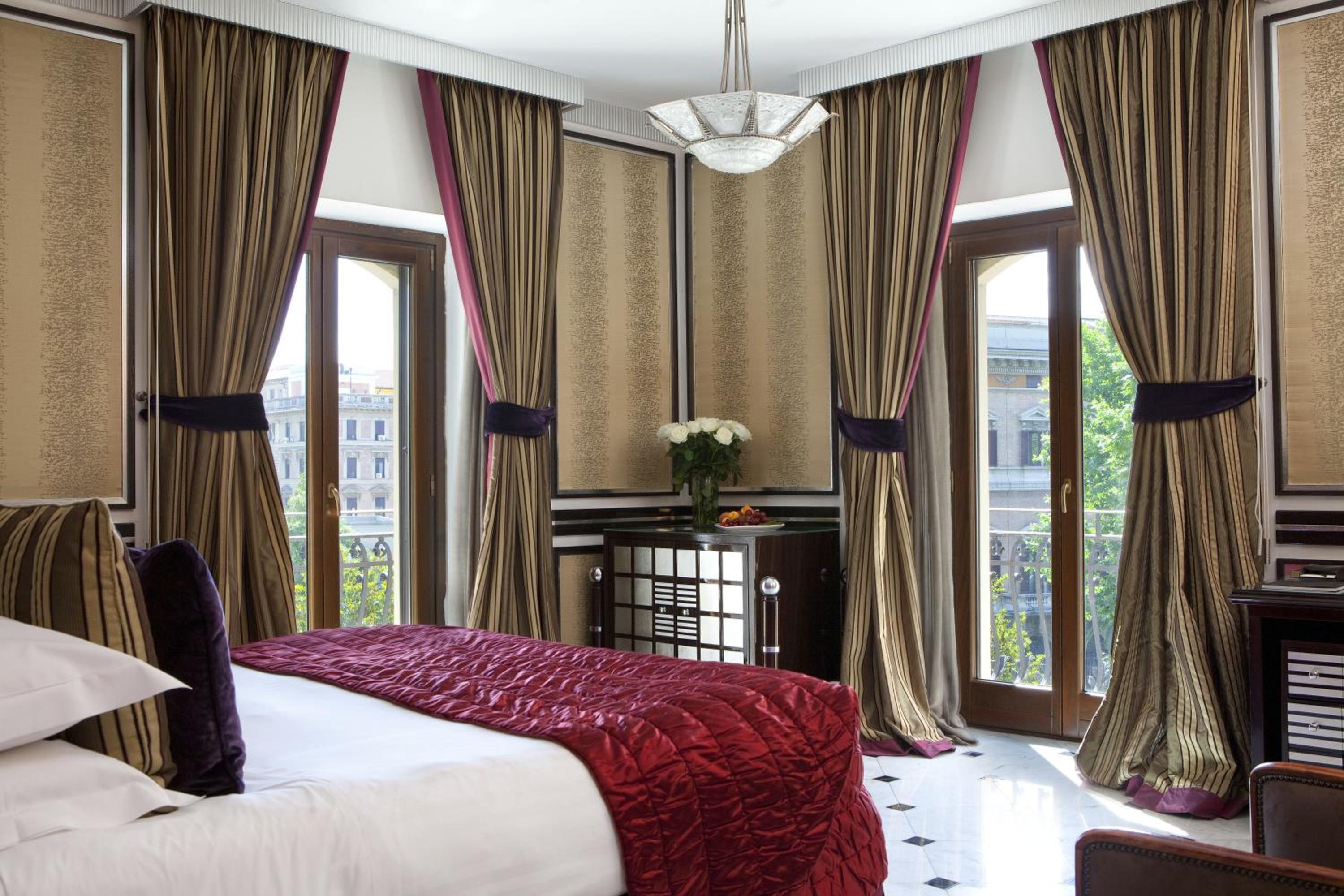 Grand Deluxe Double Room