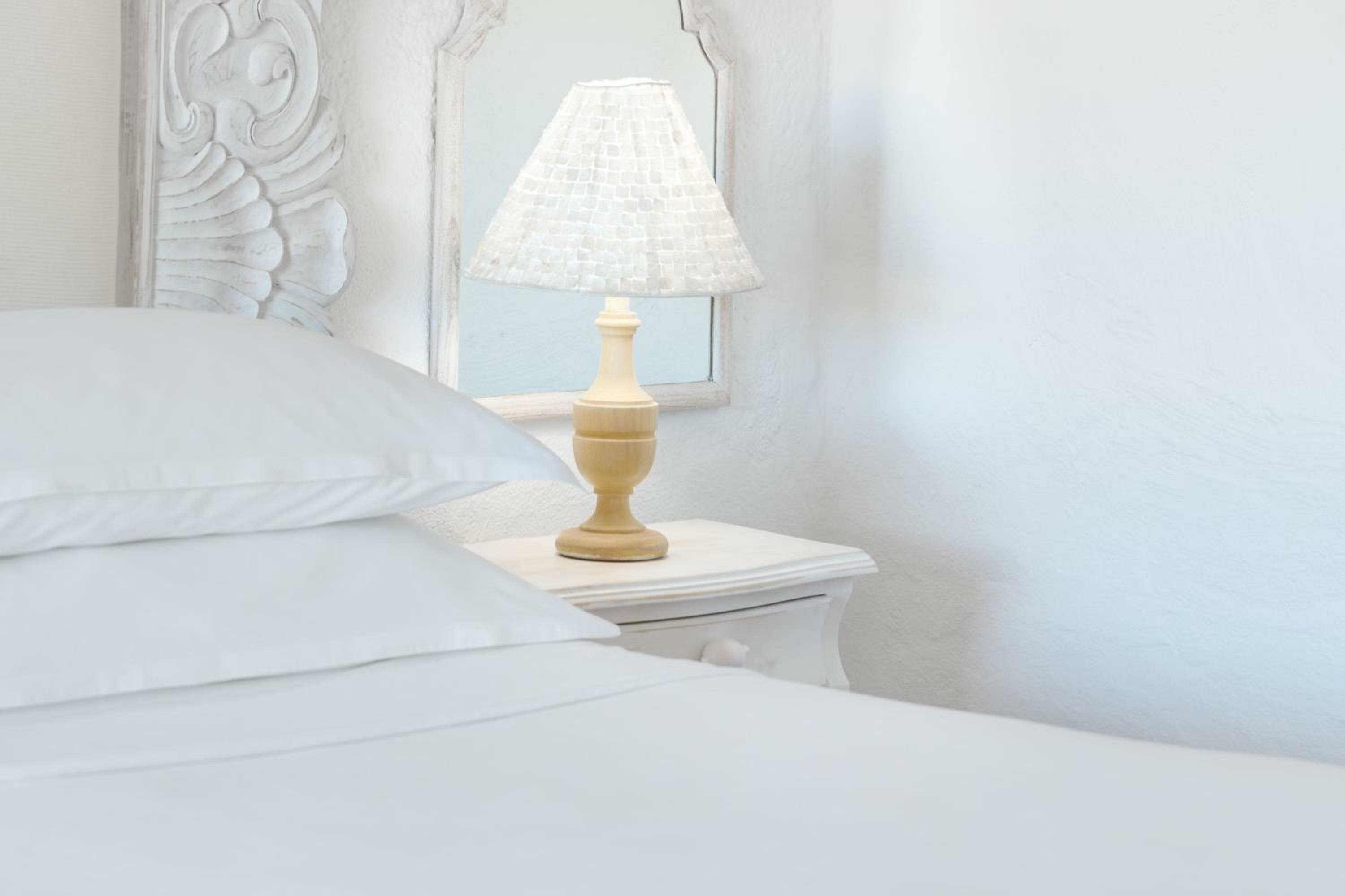 Superior, king size bed, courtyard View, terrace