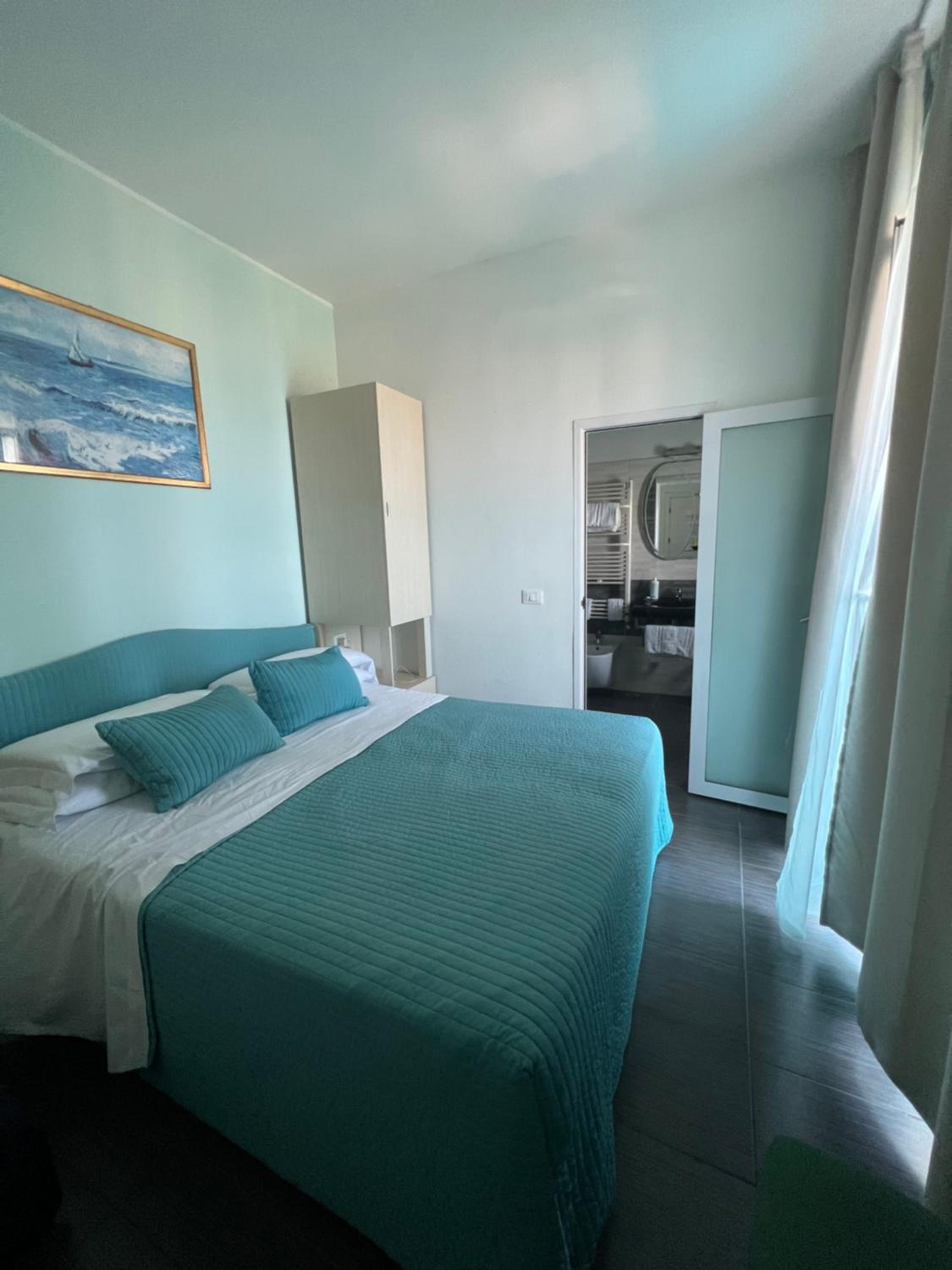 Superior Double or Twin Room with Sea View