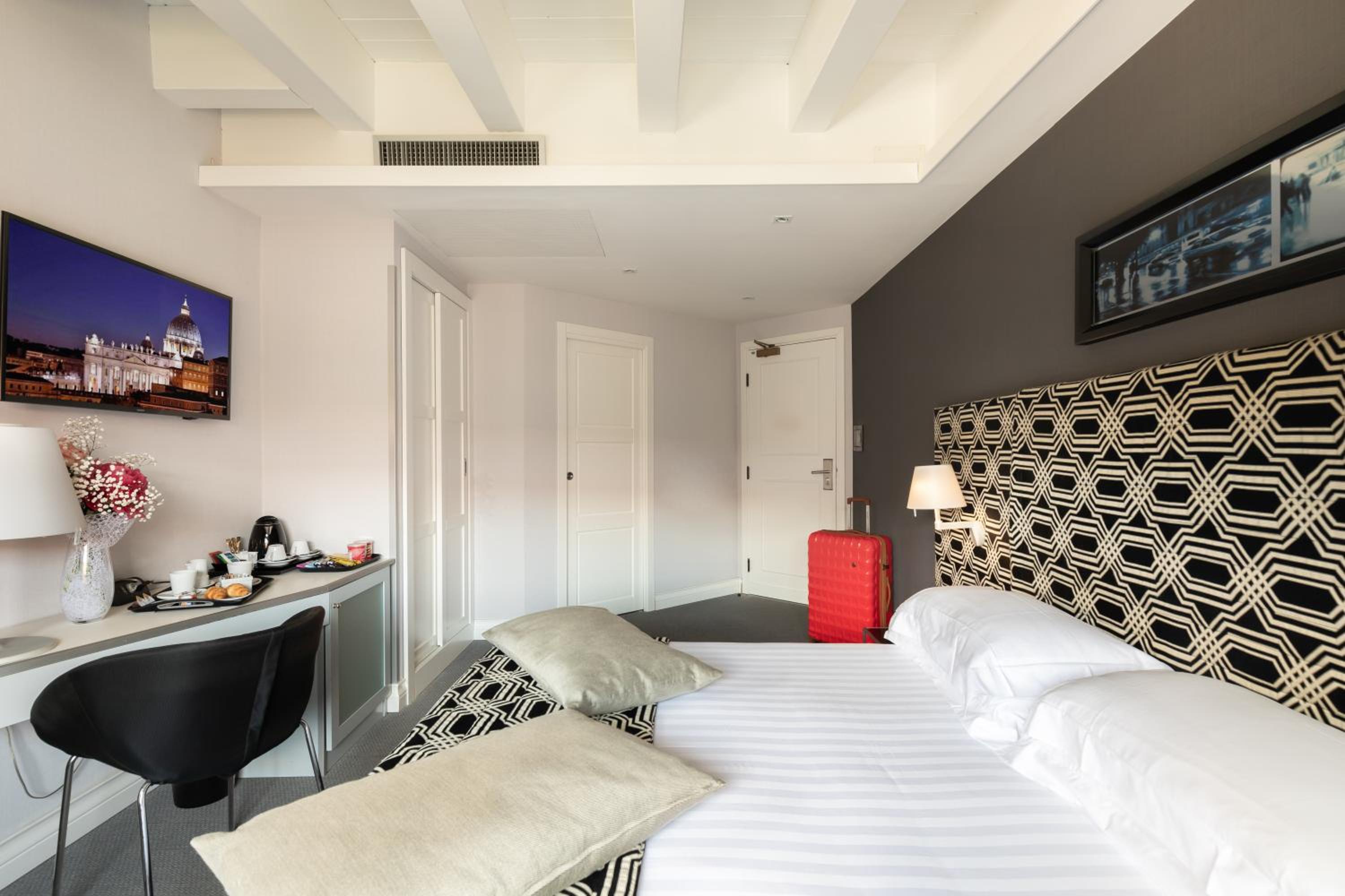 Superior Double or Twin Room with City View