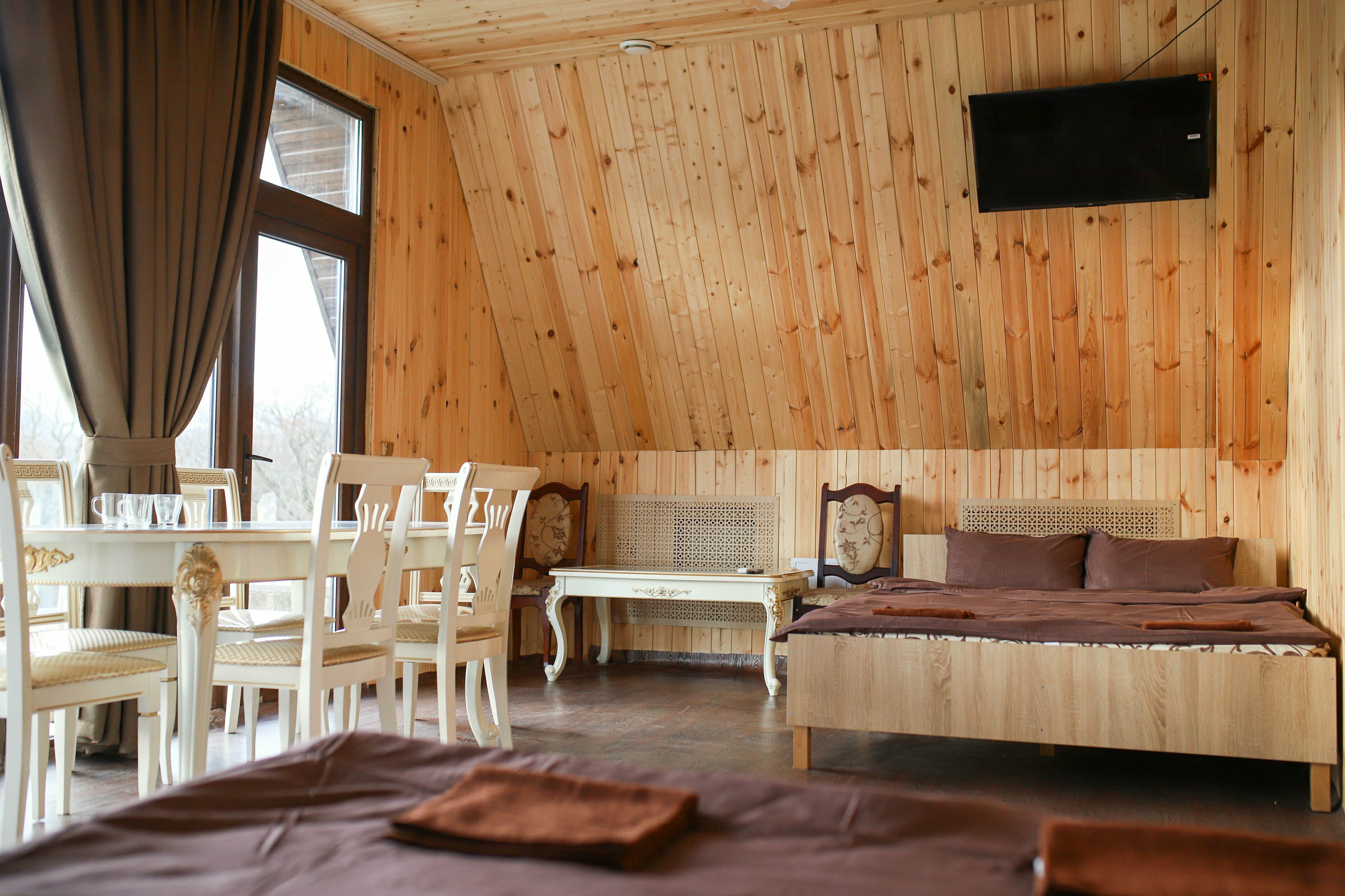 Коттедж с собственным бассейном