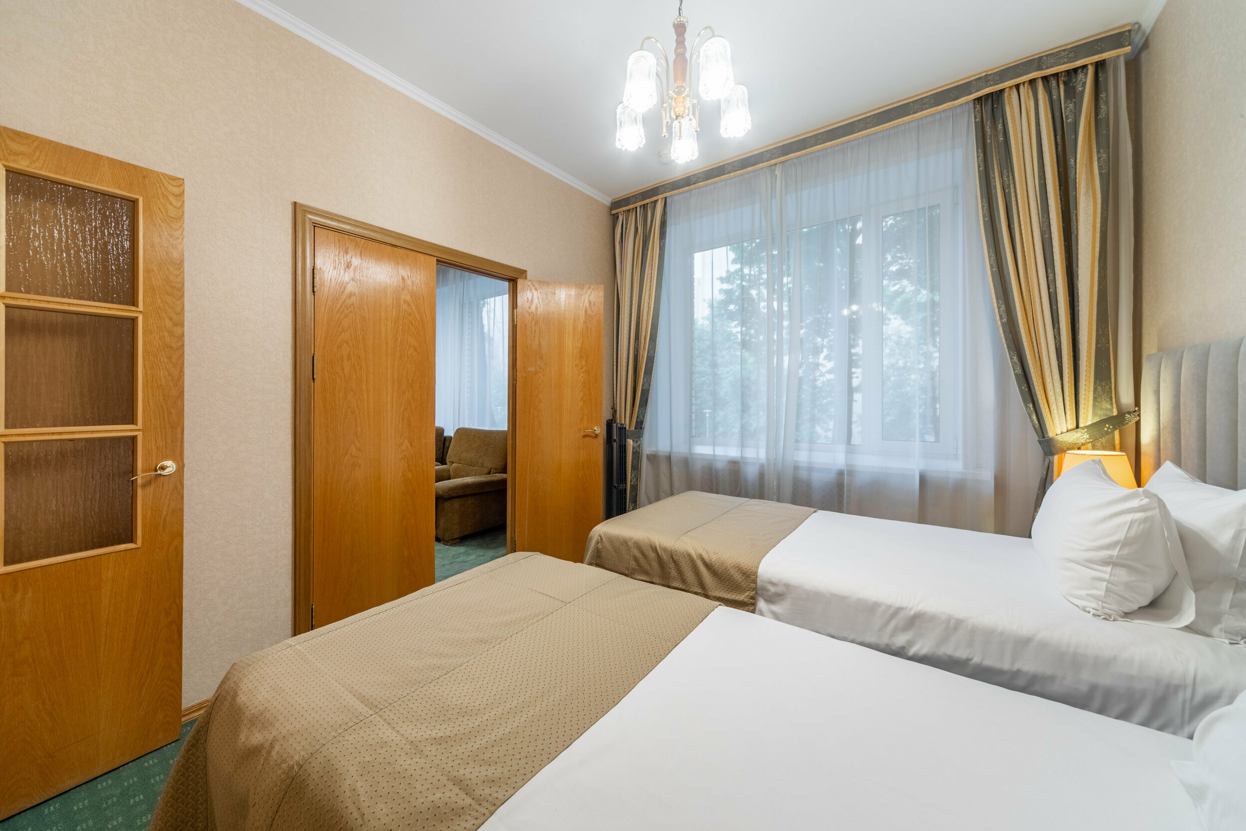 Полулюкс Twin