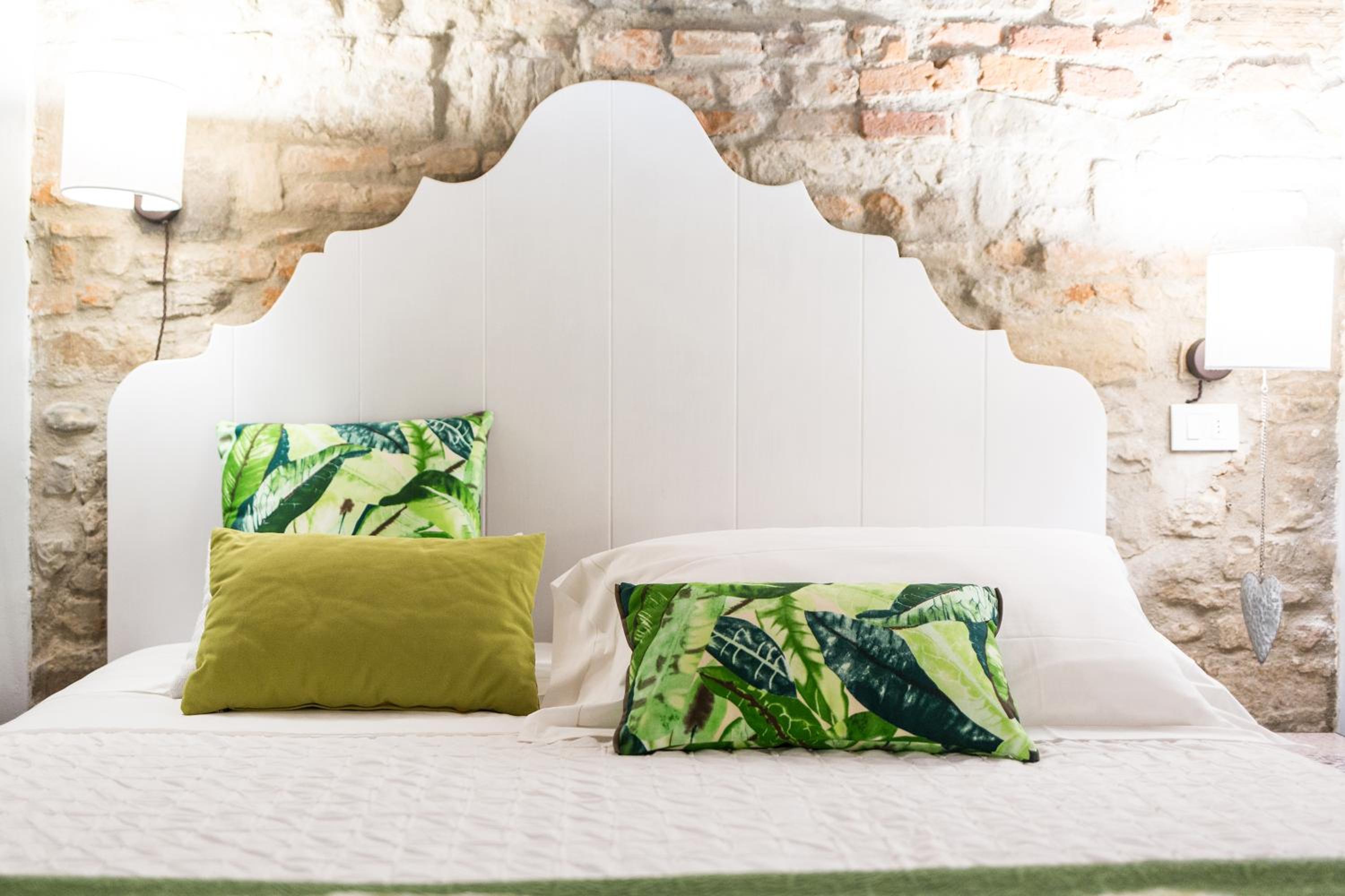 One-Bedroom Apartment  Split Level