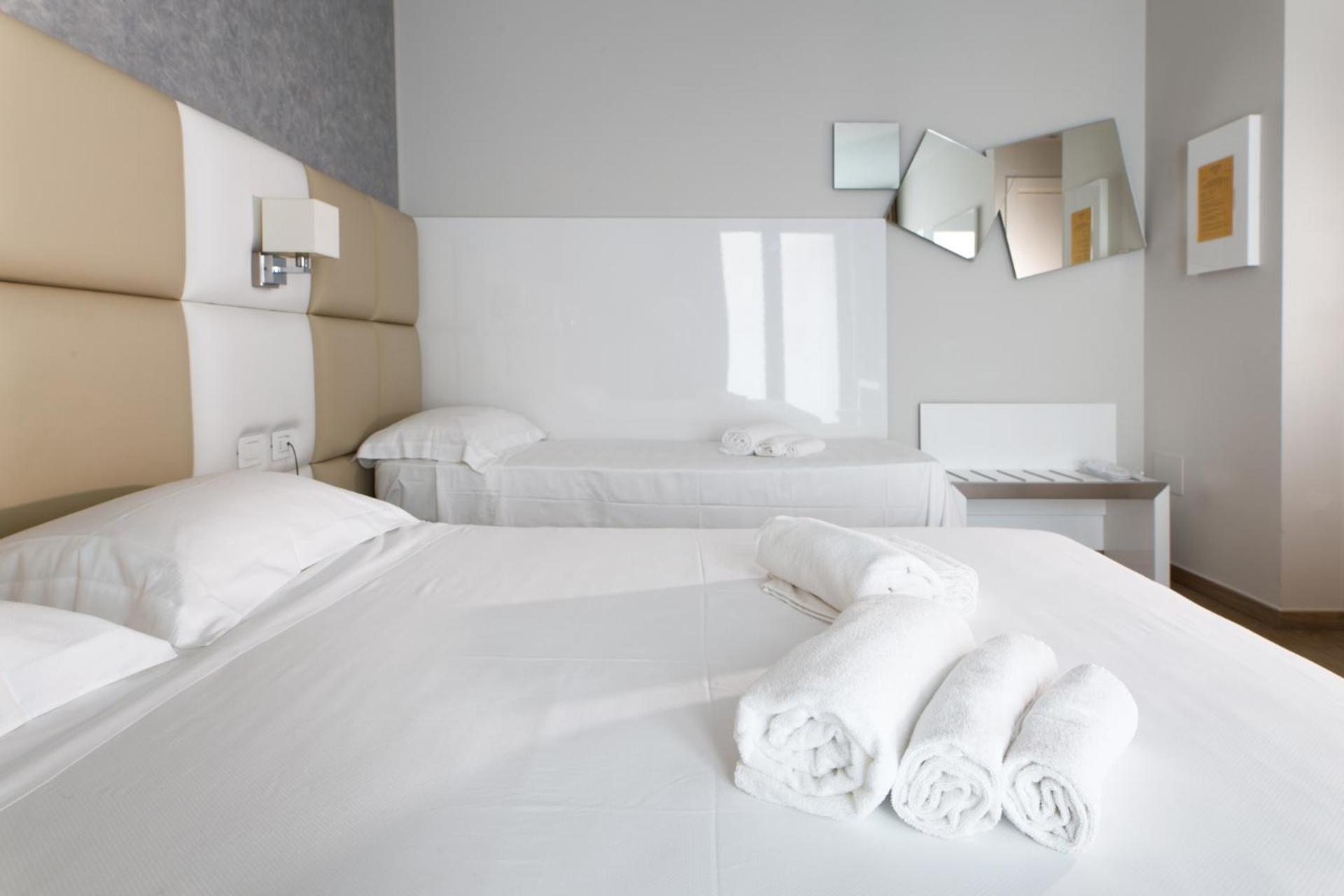 Triple Room with Balcony