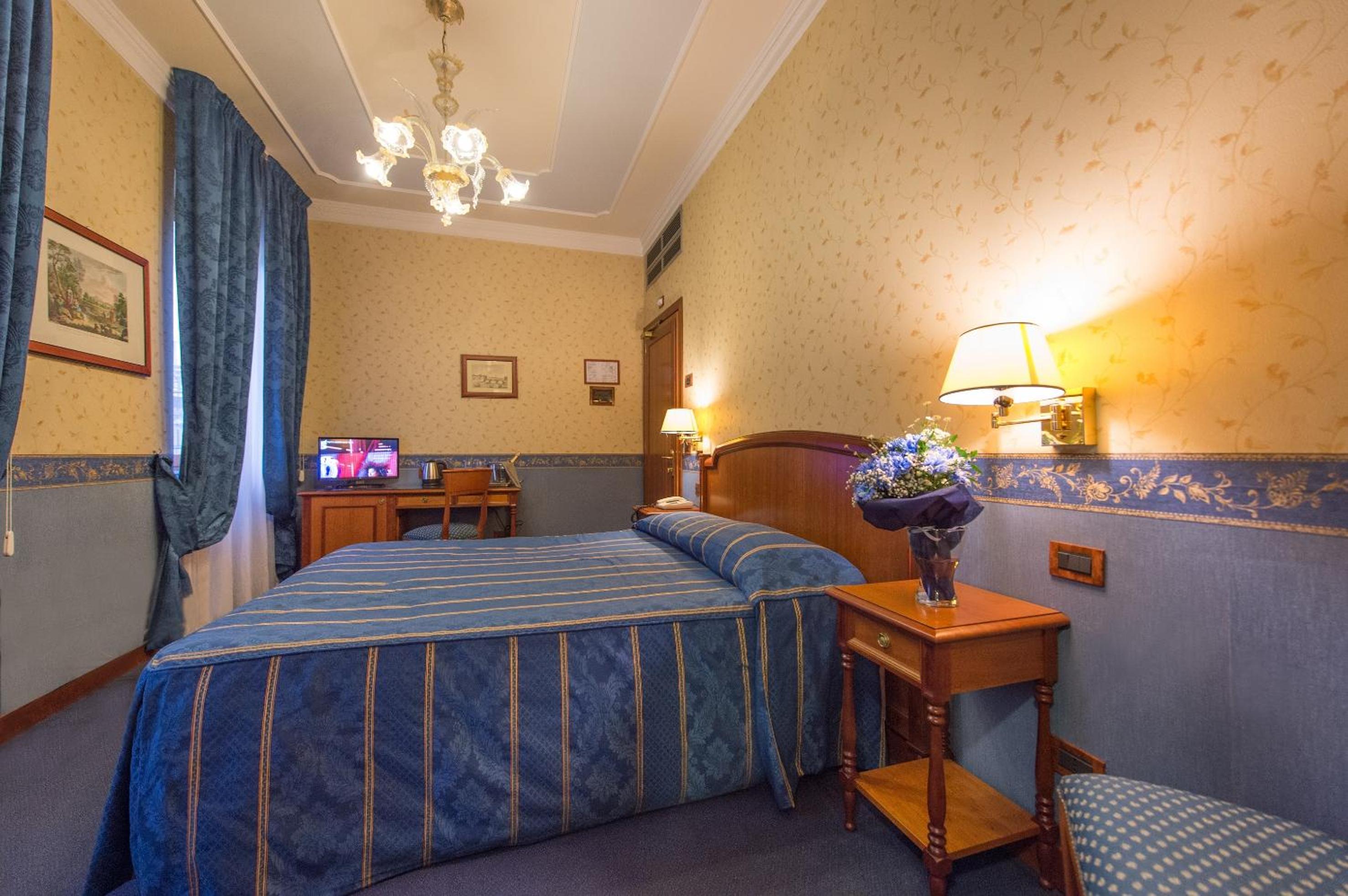 Standard Family Room