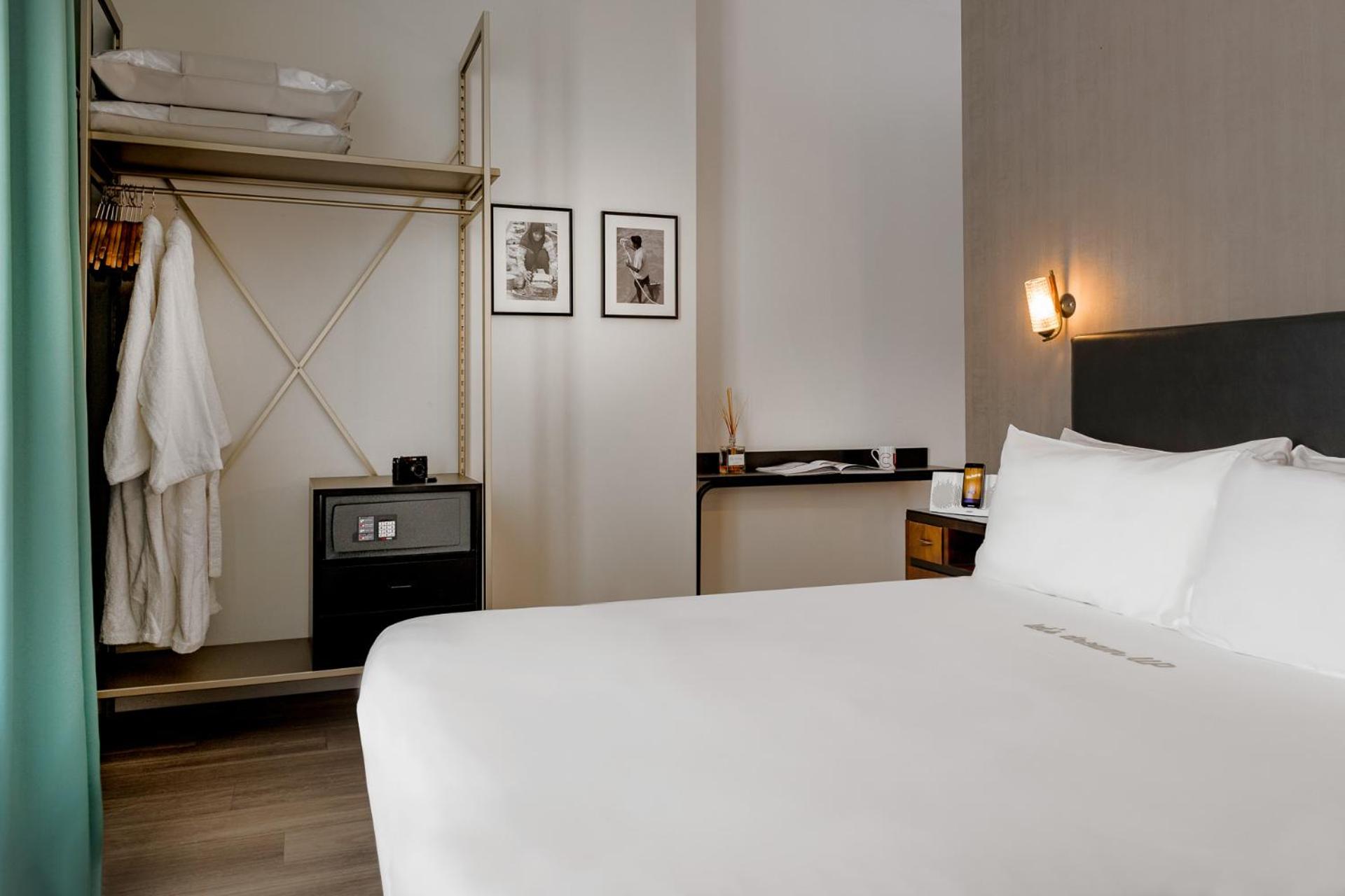 Junior Suite with Balcony