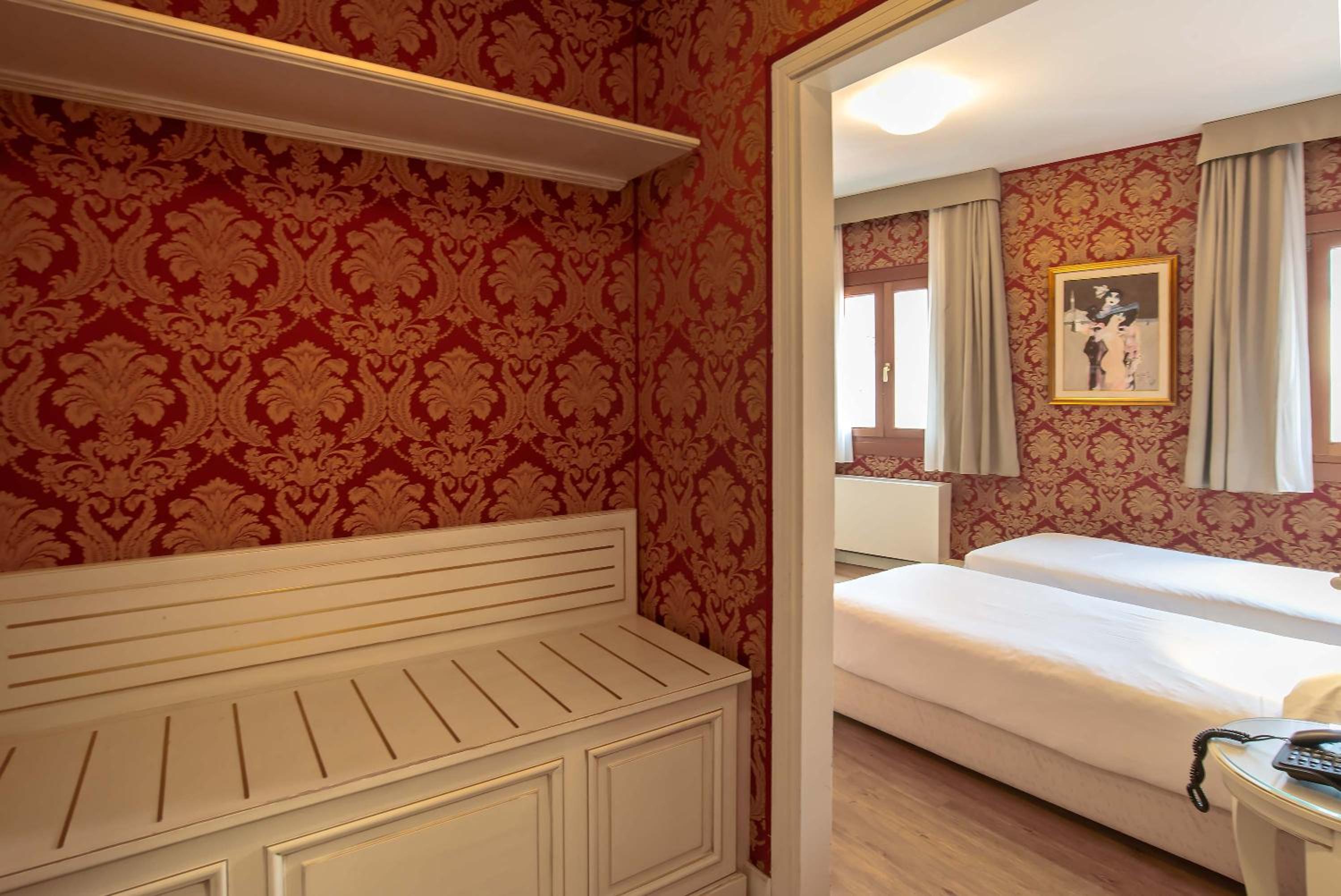 Comfort Double or Twin Room