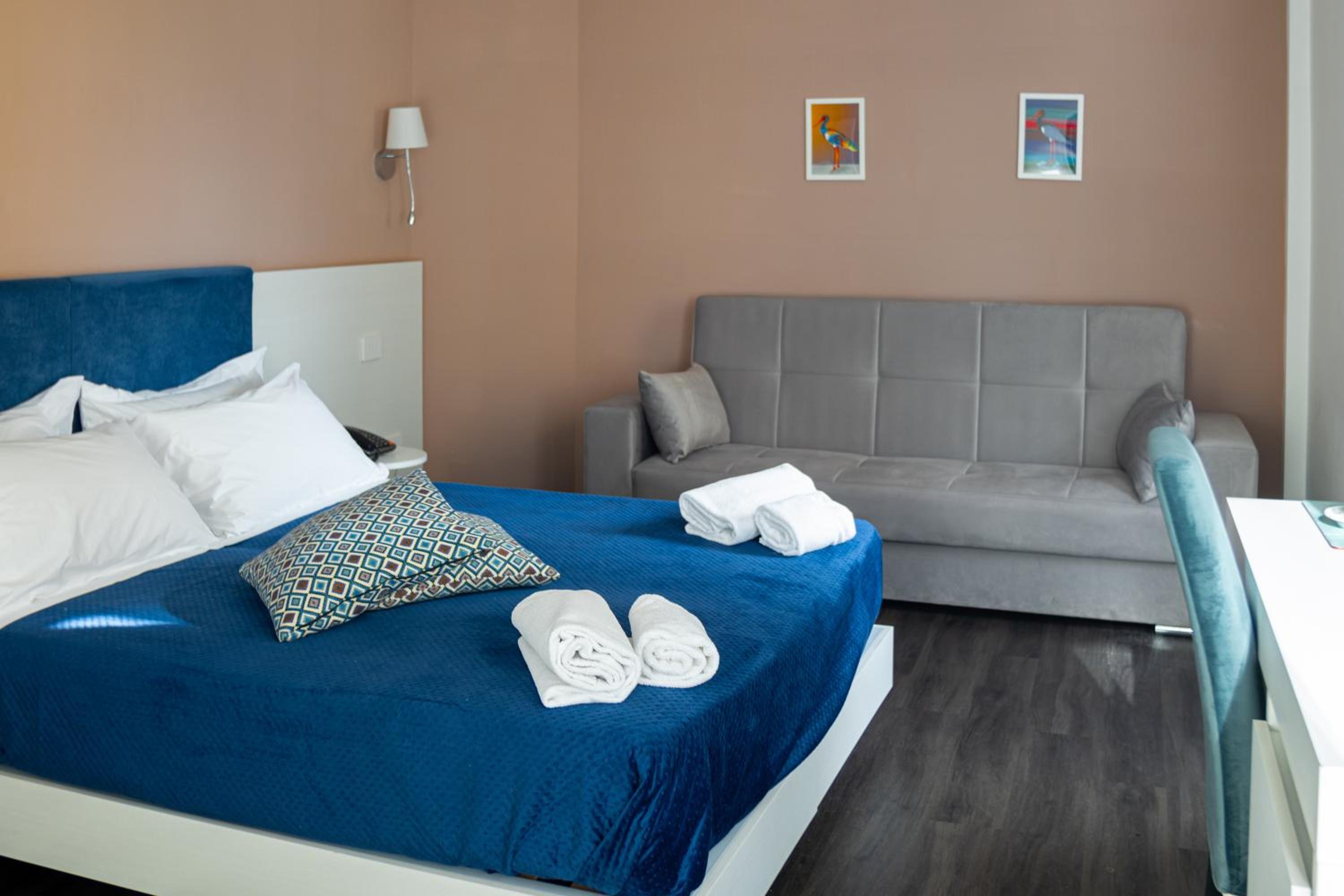 Deluxe Double or Twin Room