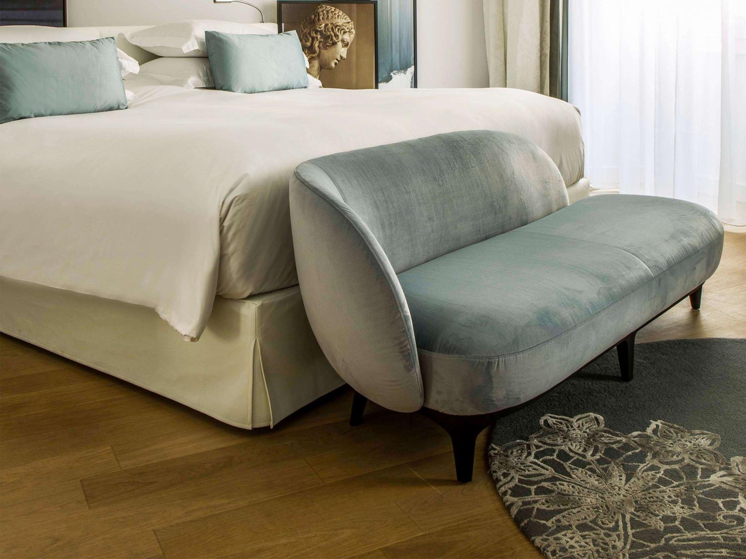 Premium Luxury Room