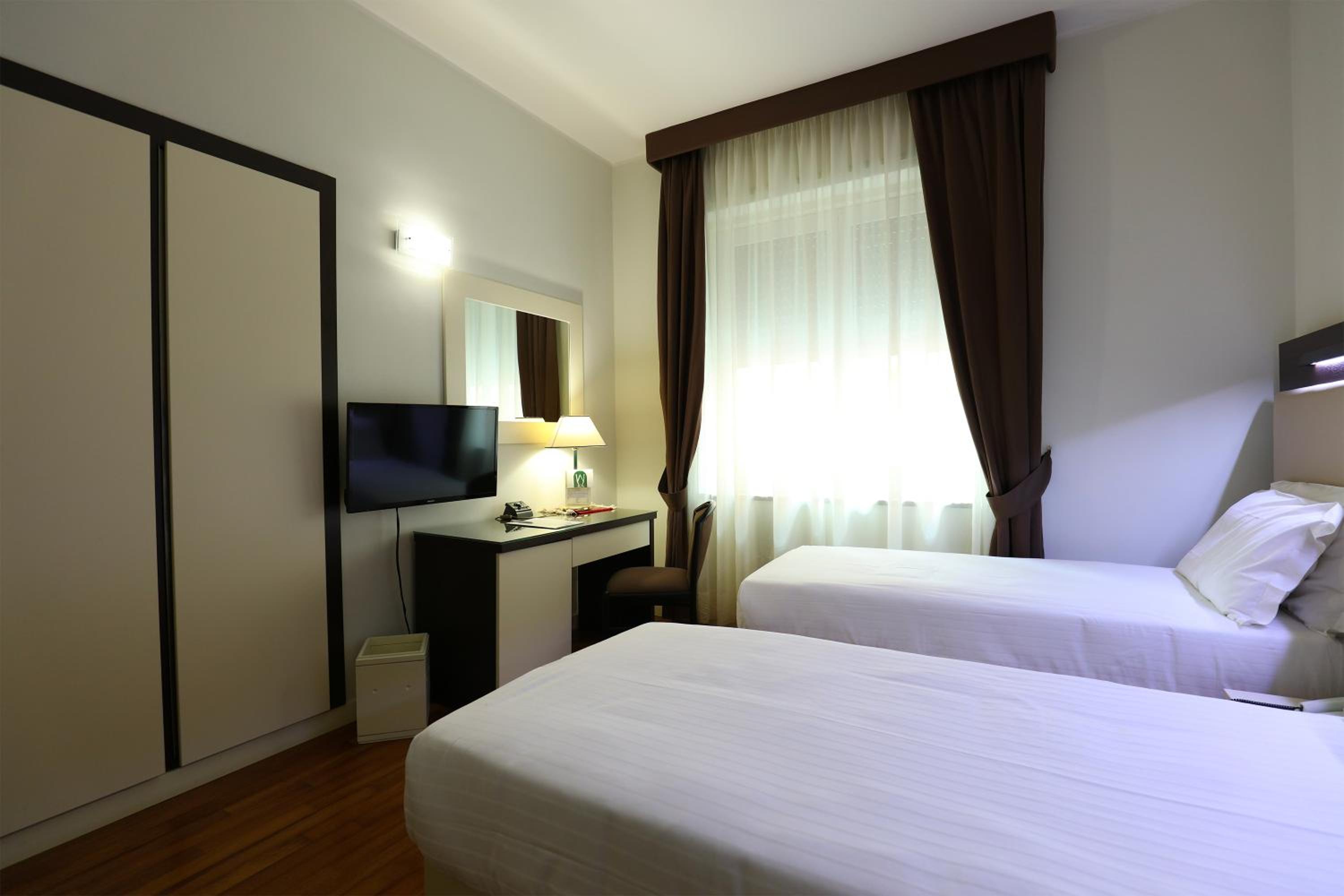 Superior Double or Twin Room with City View