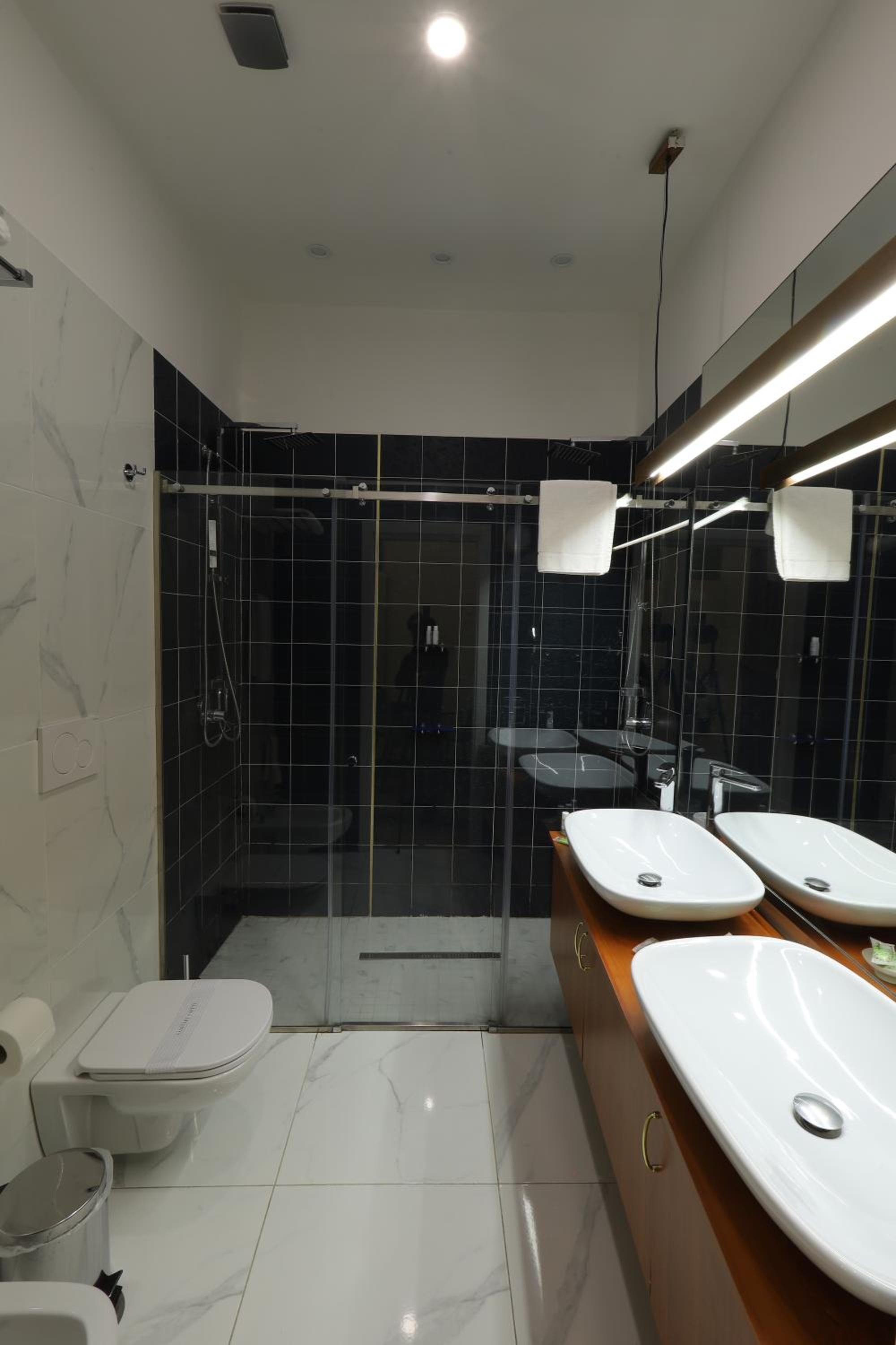 Deluxe Junior Suite