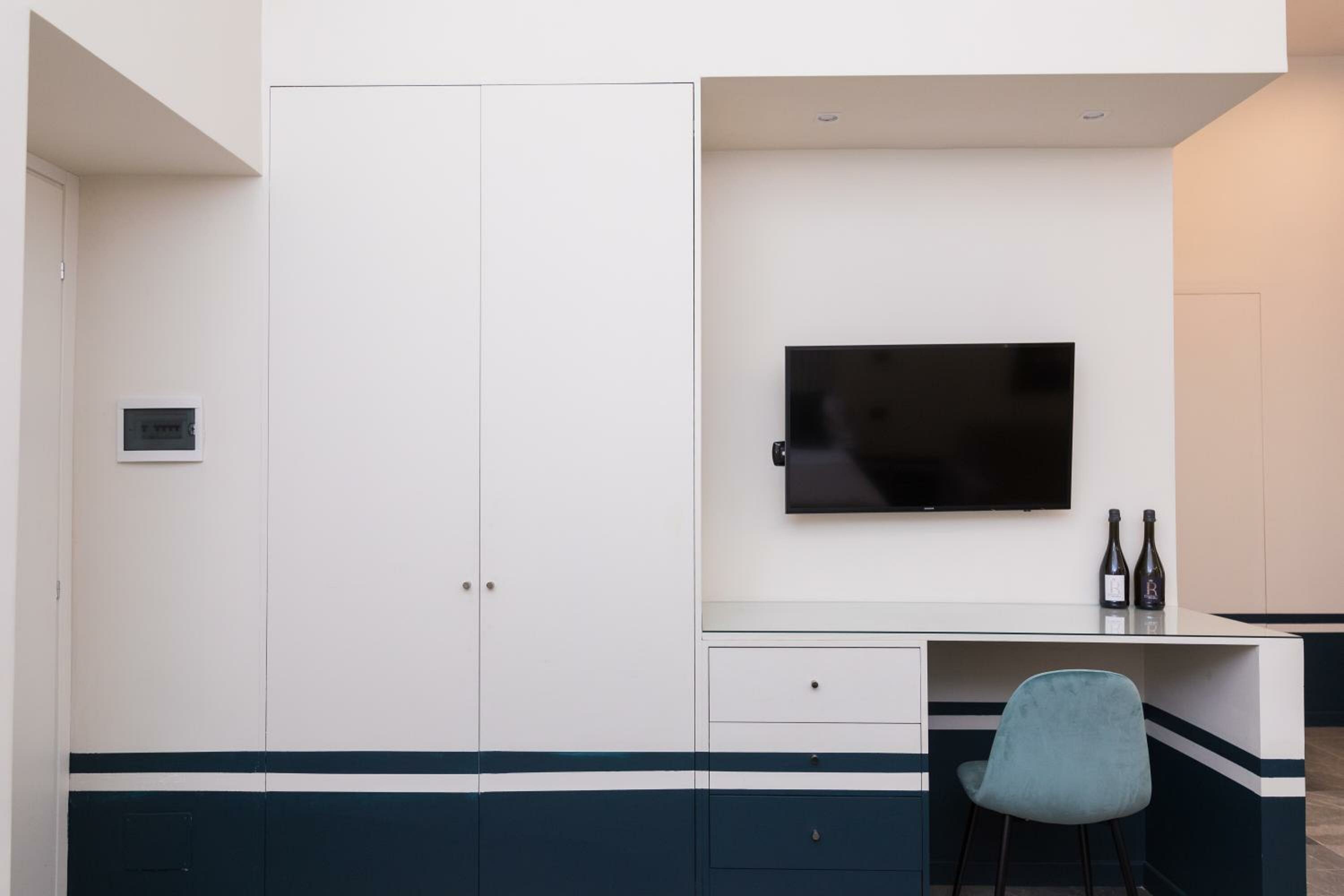 Deluxe Junior Suite