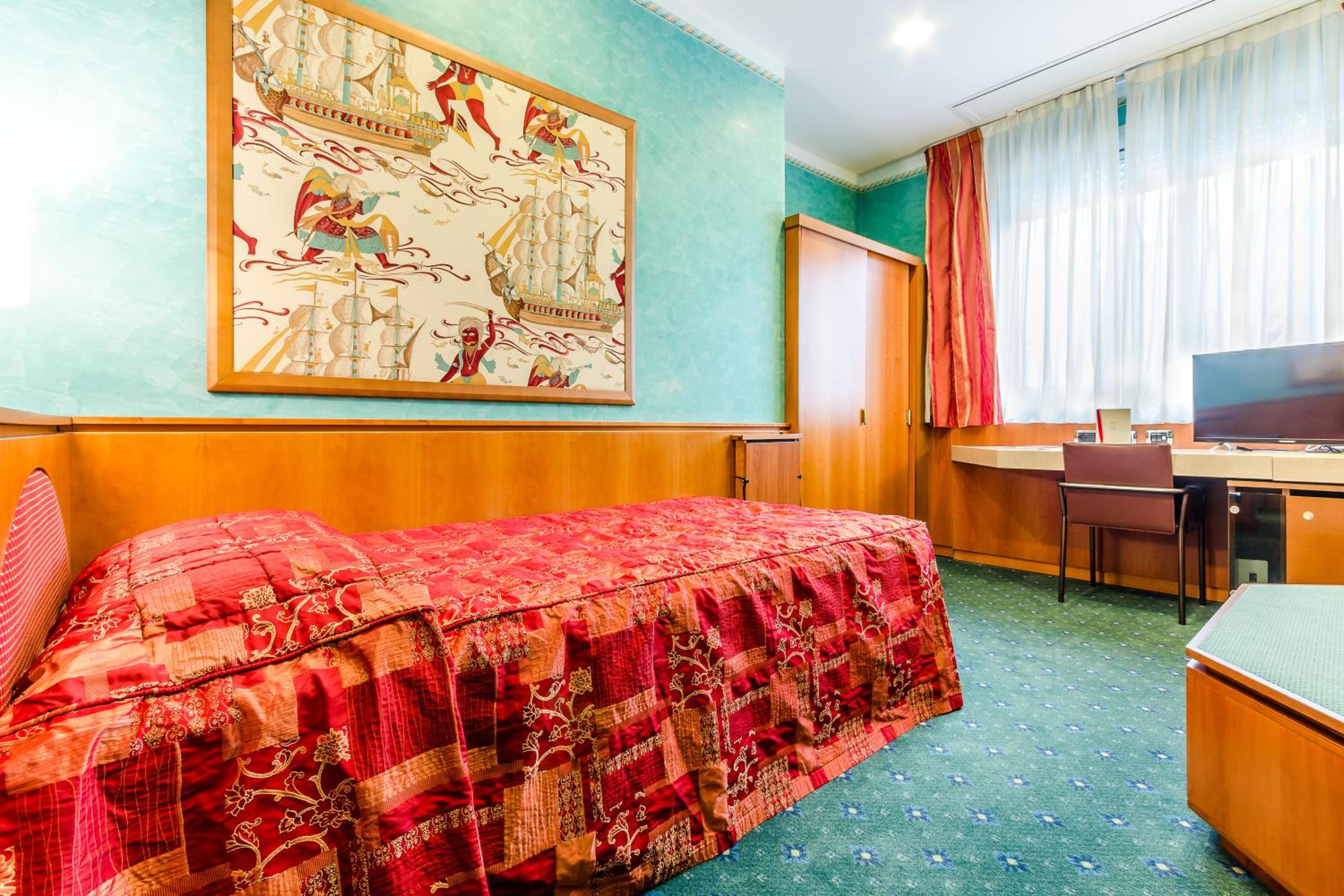 Single Room