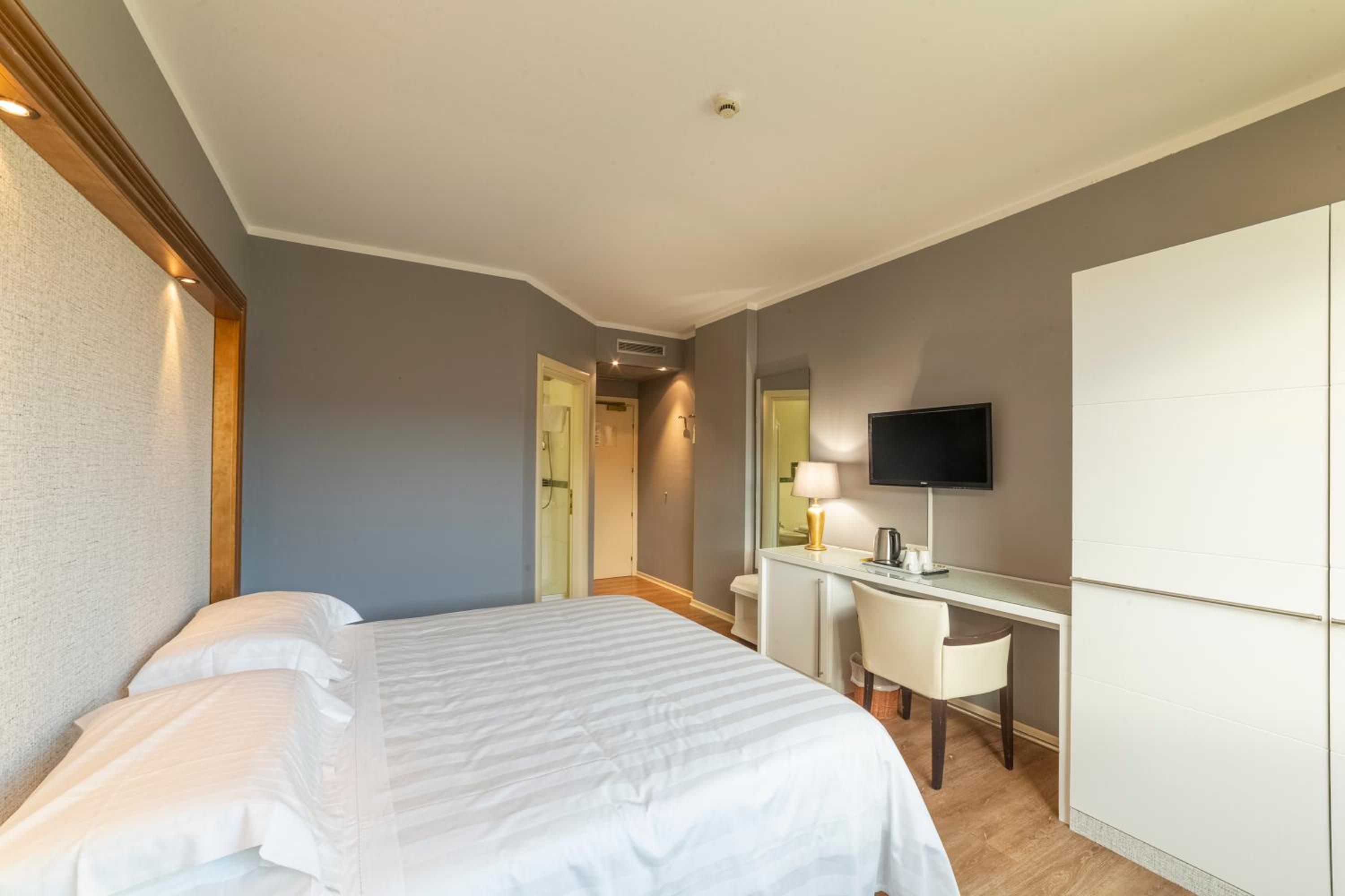 Smart Double or Twin Room