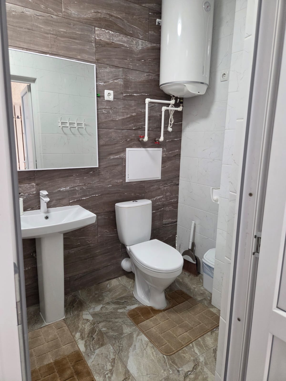 Апартаменты 2 этаж c кухонной зоной и индивидуальным балконом