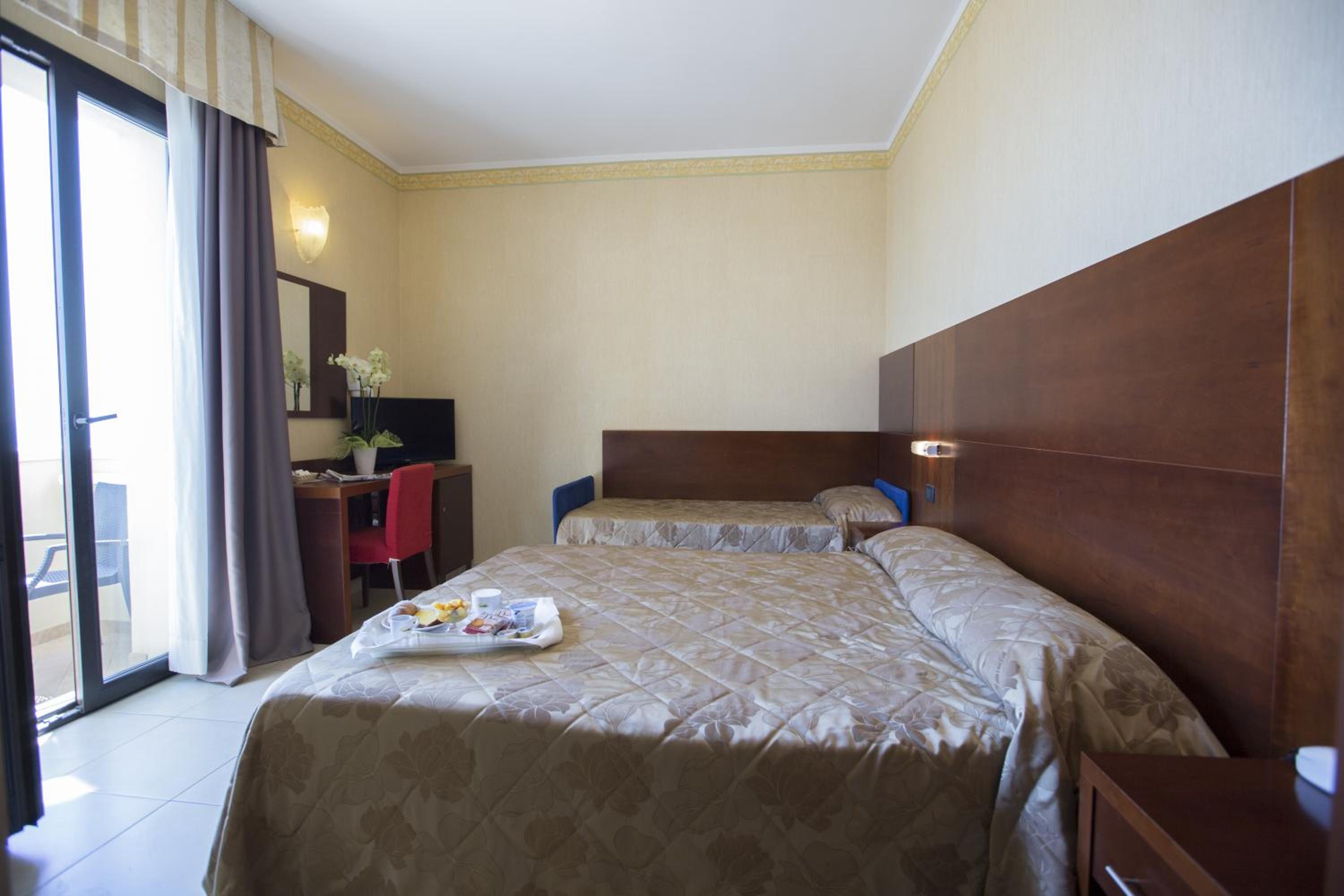 Superior Triple Room with Sea View