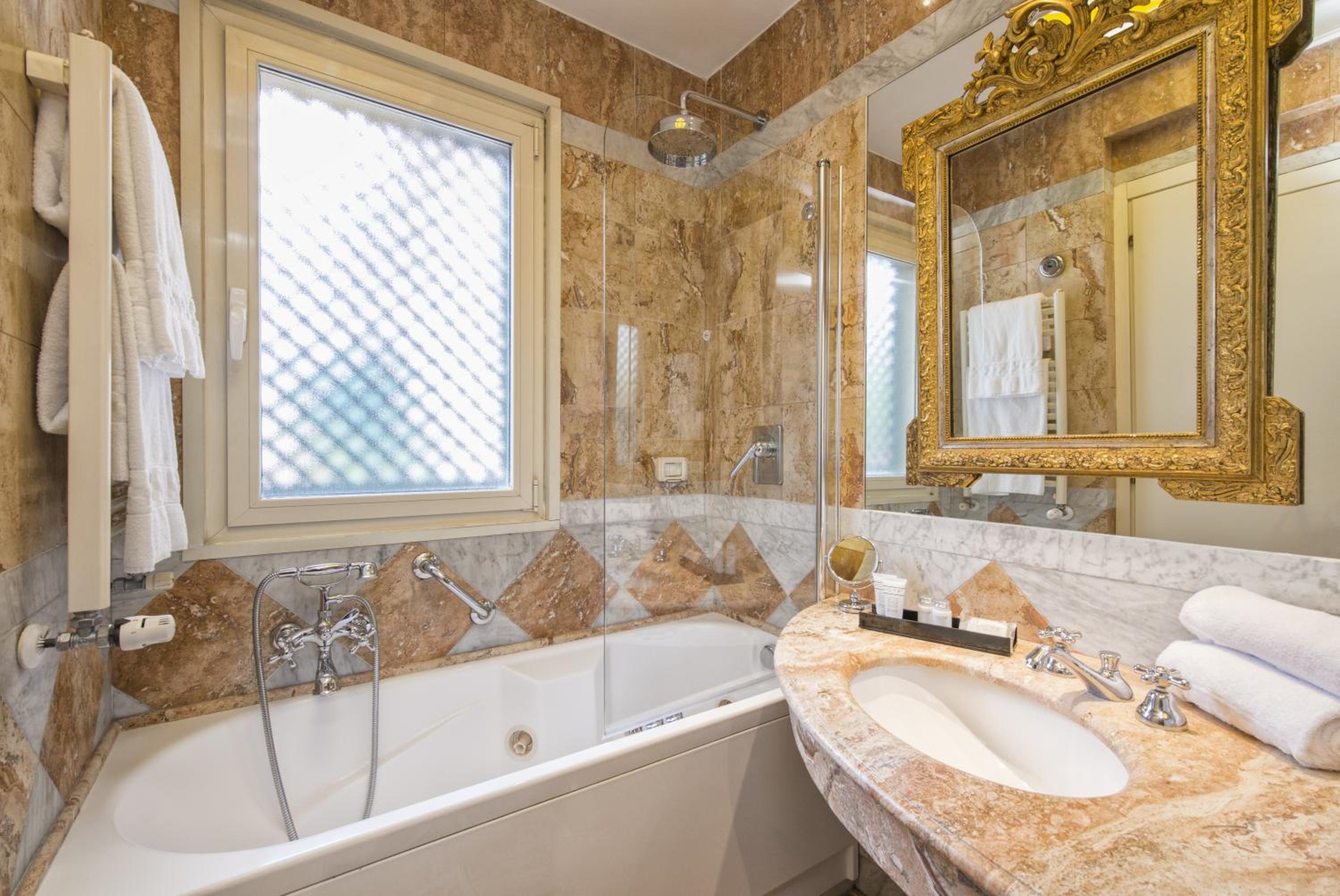 Junior Suite with Terrace