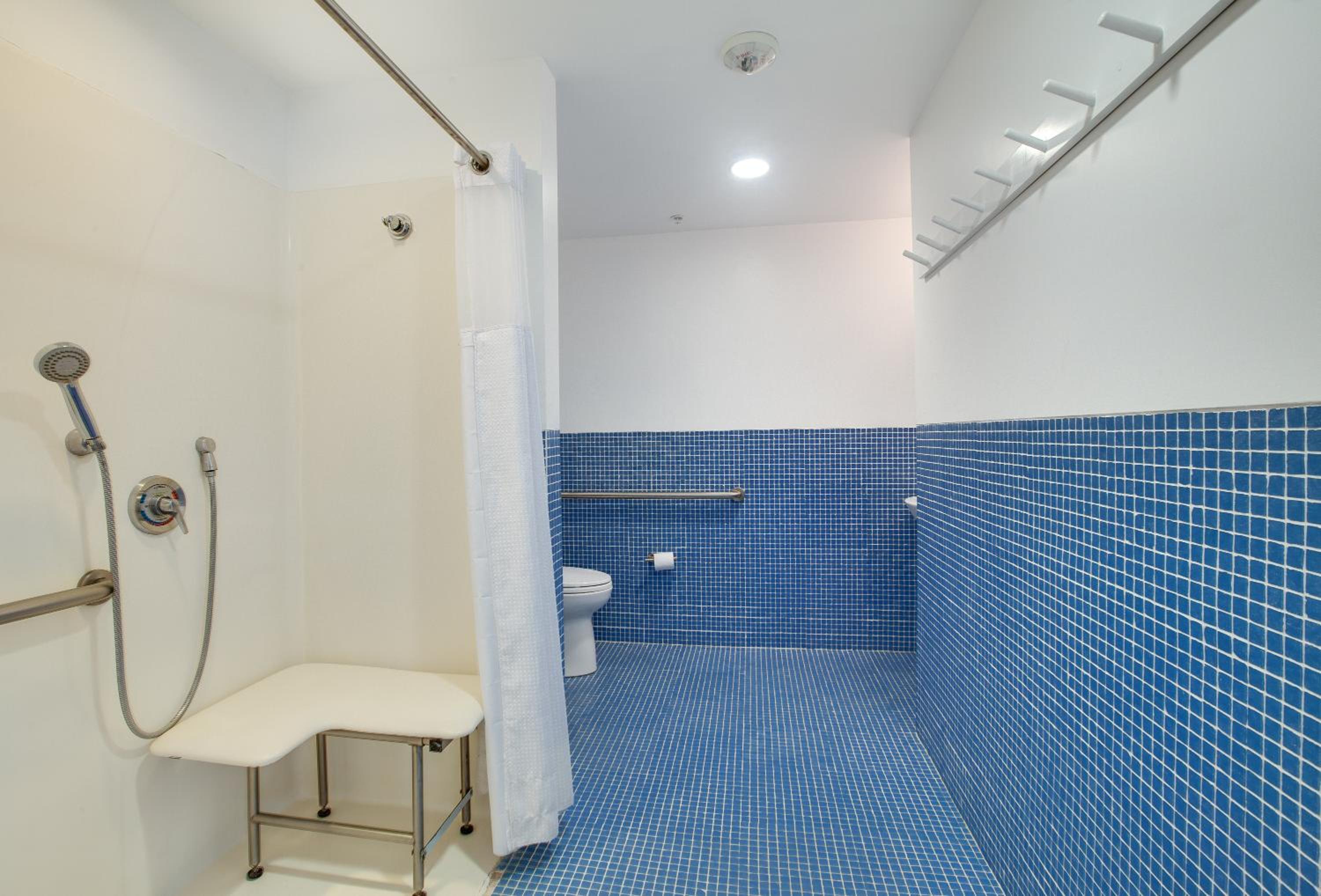 ADA Studio Suite, Street View